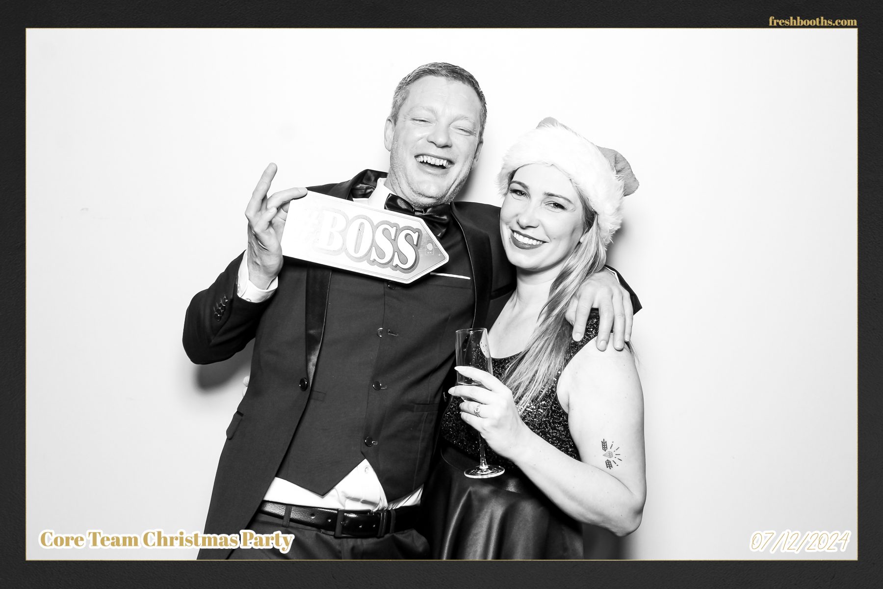 Overbury Xmas Party 2024 | View more photos from the event at gallery.freshbooths.com/u/FreshBooths/Overbury-Xmas-Party-2024