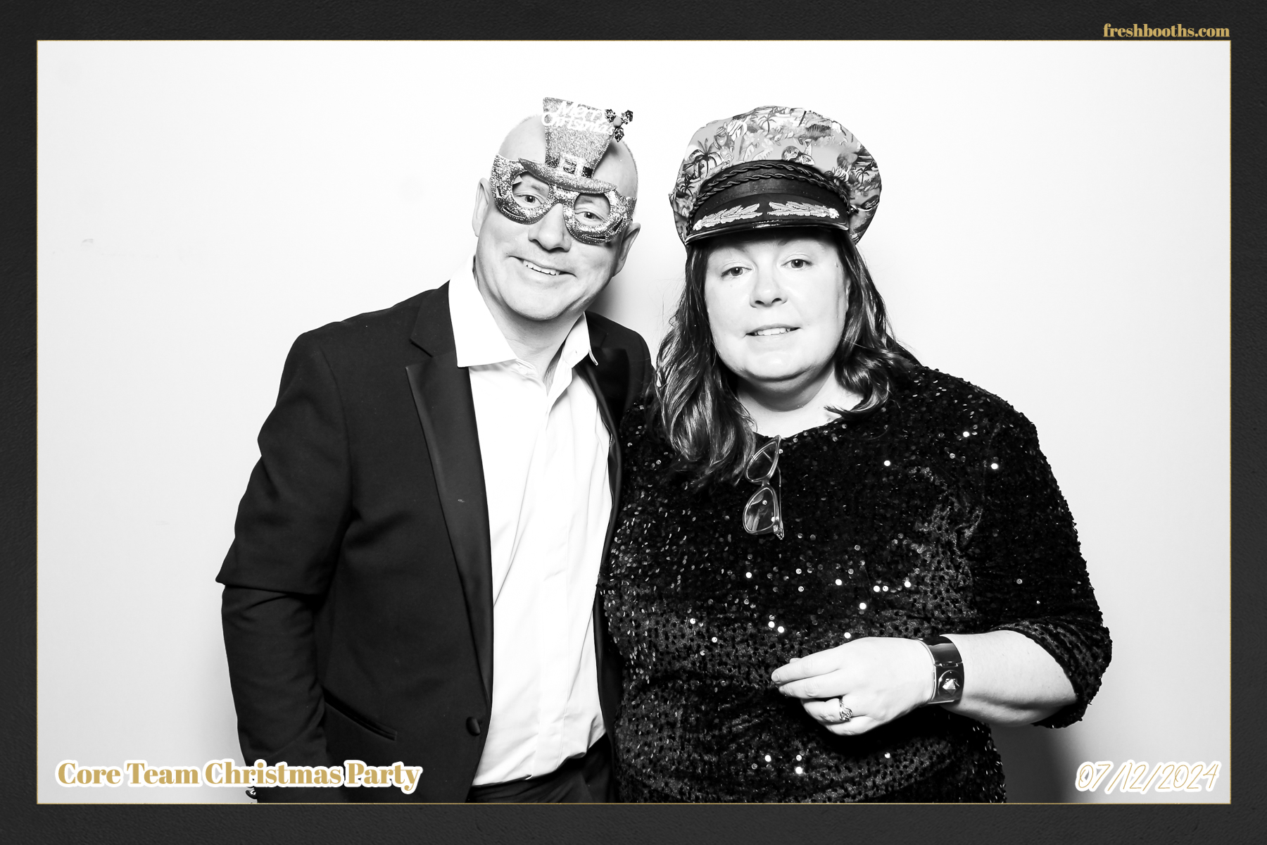 Overbury Xmas Party 2024 | View more photos from the event at gallery.freshbooths.com/u/FreshBooths/Overbury-Xmas-Party-2024