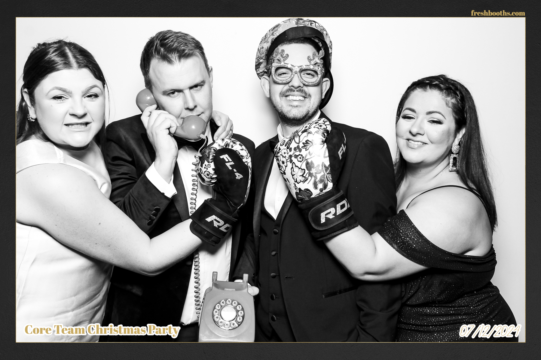Overbury Xmas Party 2024 | View more photos from the event at gallery.freshbooths.com/u/FreshBooths/Overbury-Xmas-Party-2024