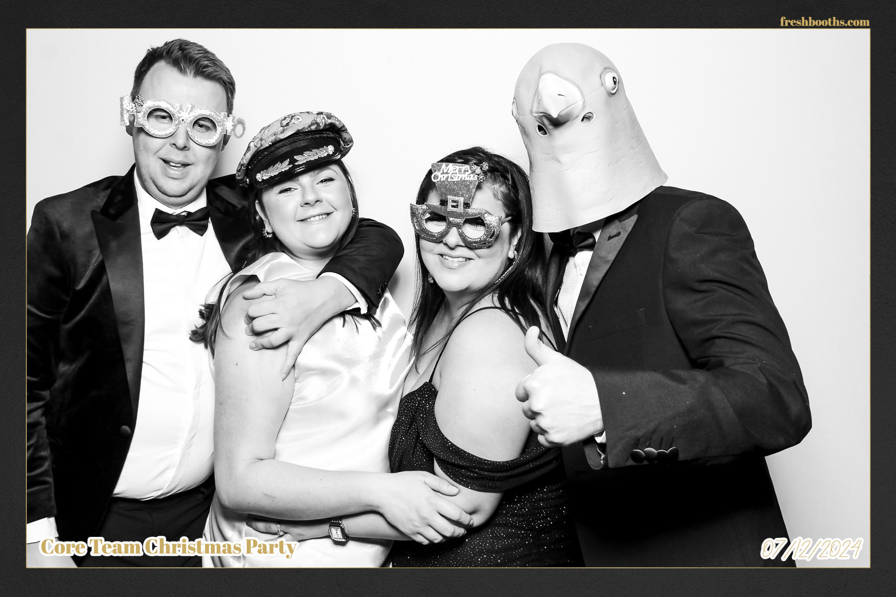 Overbury Xmas Party 2024 | View more photos from the event at gallery.freshbooths.com/u/FreshBooths/Overbury-Xmas-Party-2024