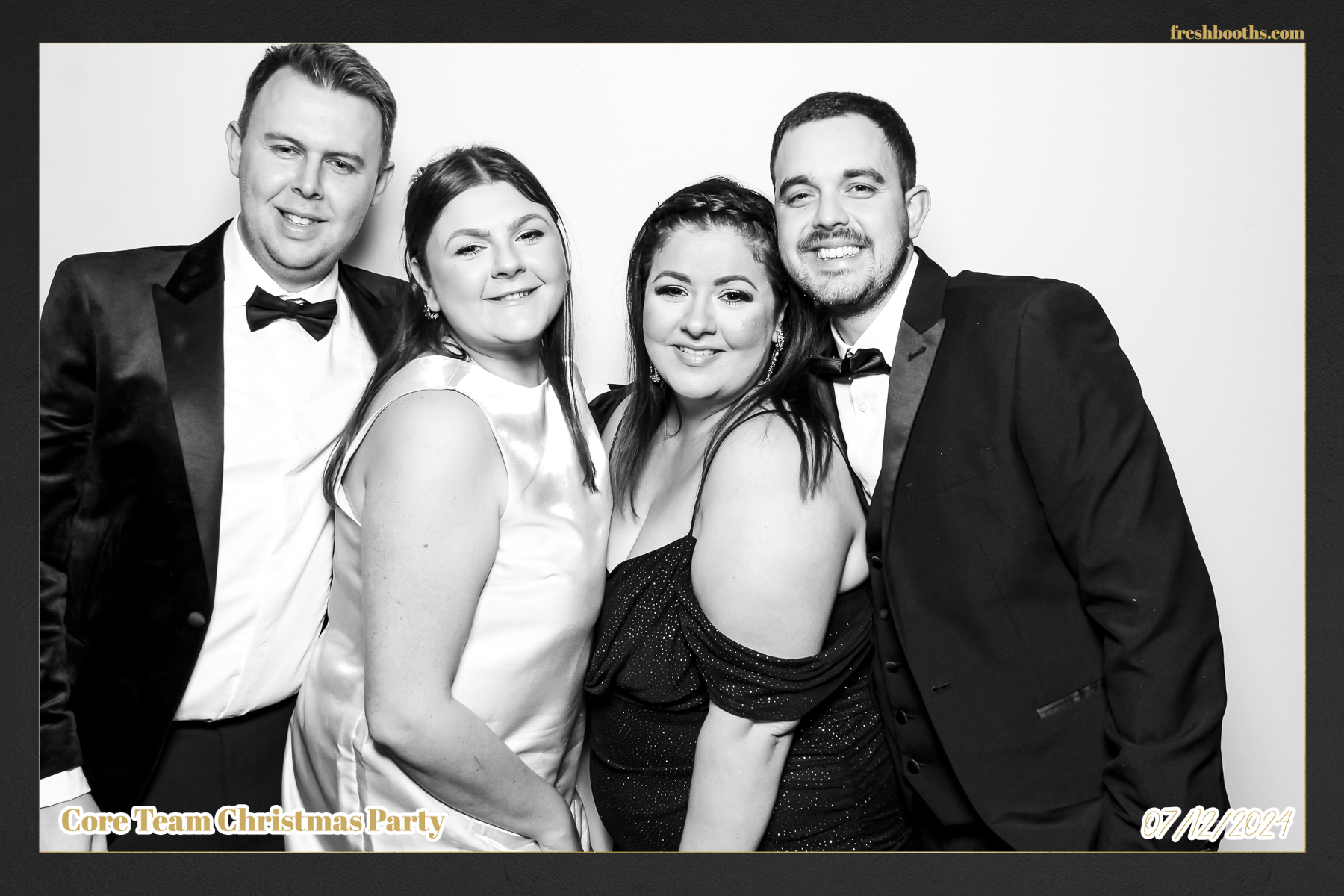 Overbury Xmas Party 2024 | View more photos from the event at gallery.freshbooths.com/u/FreshBooths/Overbury-Xmas-Party-2024