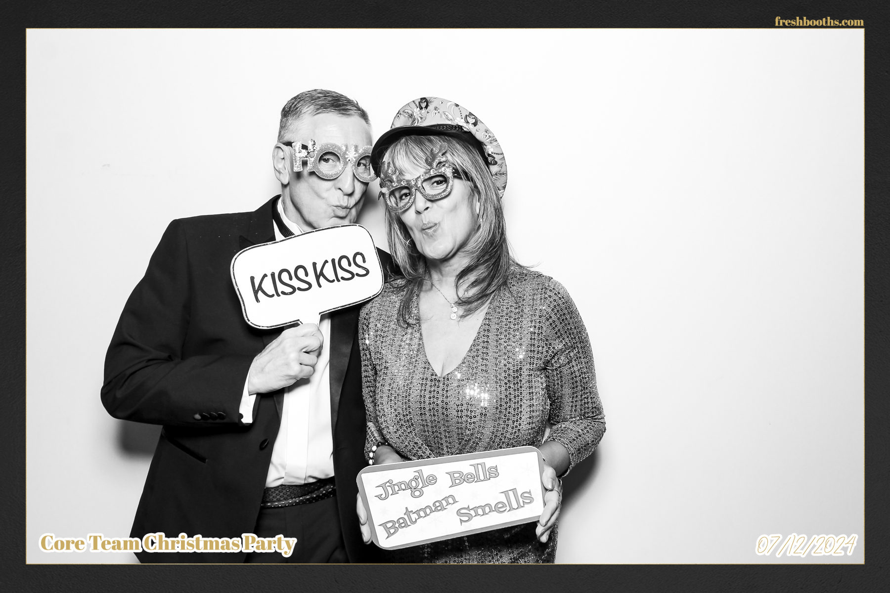 Overbury Xmas Party 2024 | View more photos from the event at gallery.freshbooths.com/u/FreshBooths/Overbury-Xmas-Party-2024