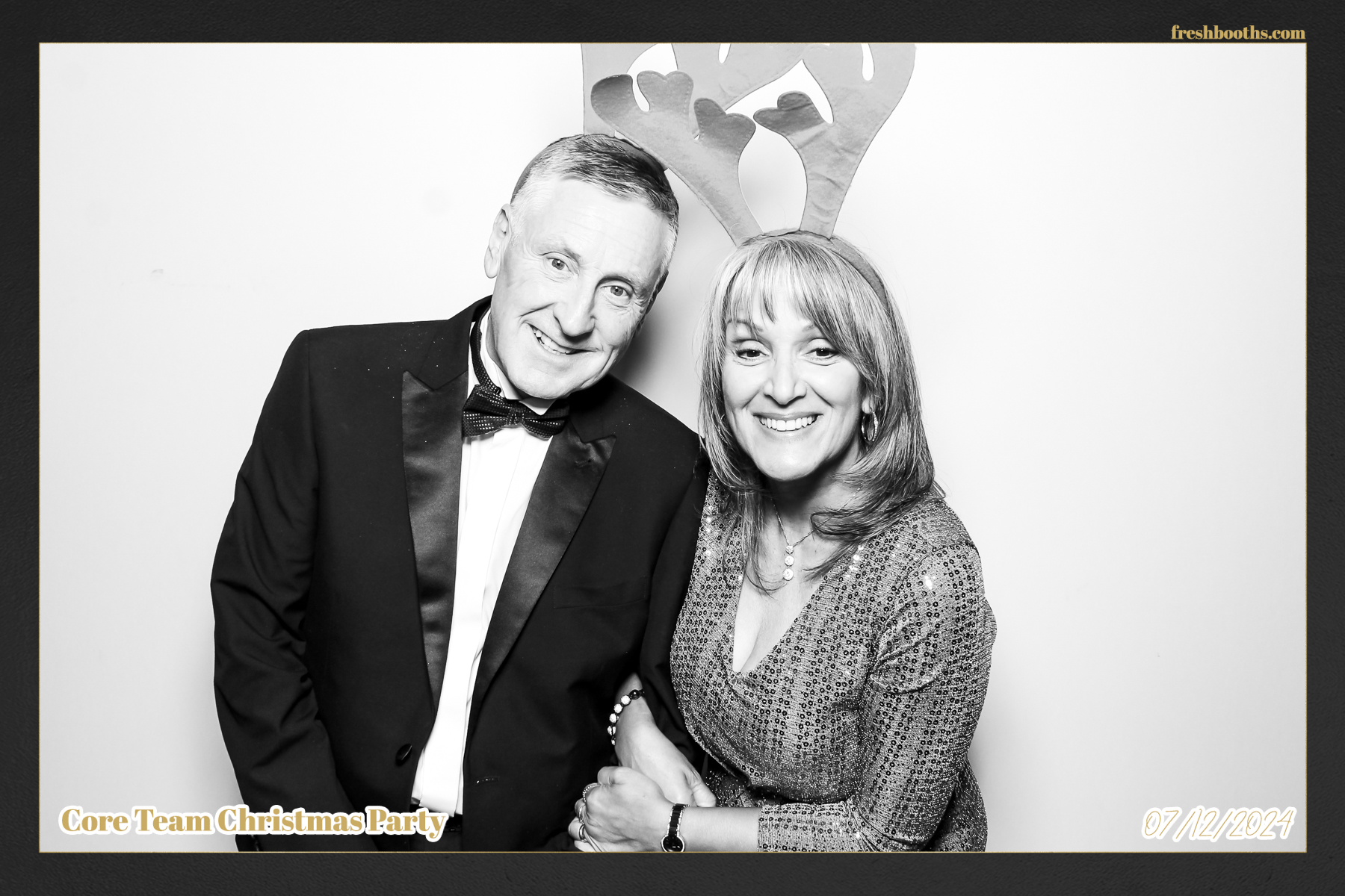 Overbury Xmas Party 2024 | View more photos from the event at gallery.freshbooths.com/u/FreshBooths/Overbury-Xmas-Party-2024