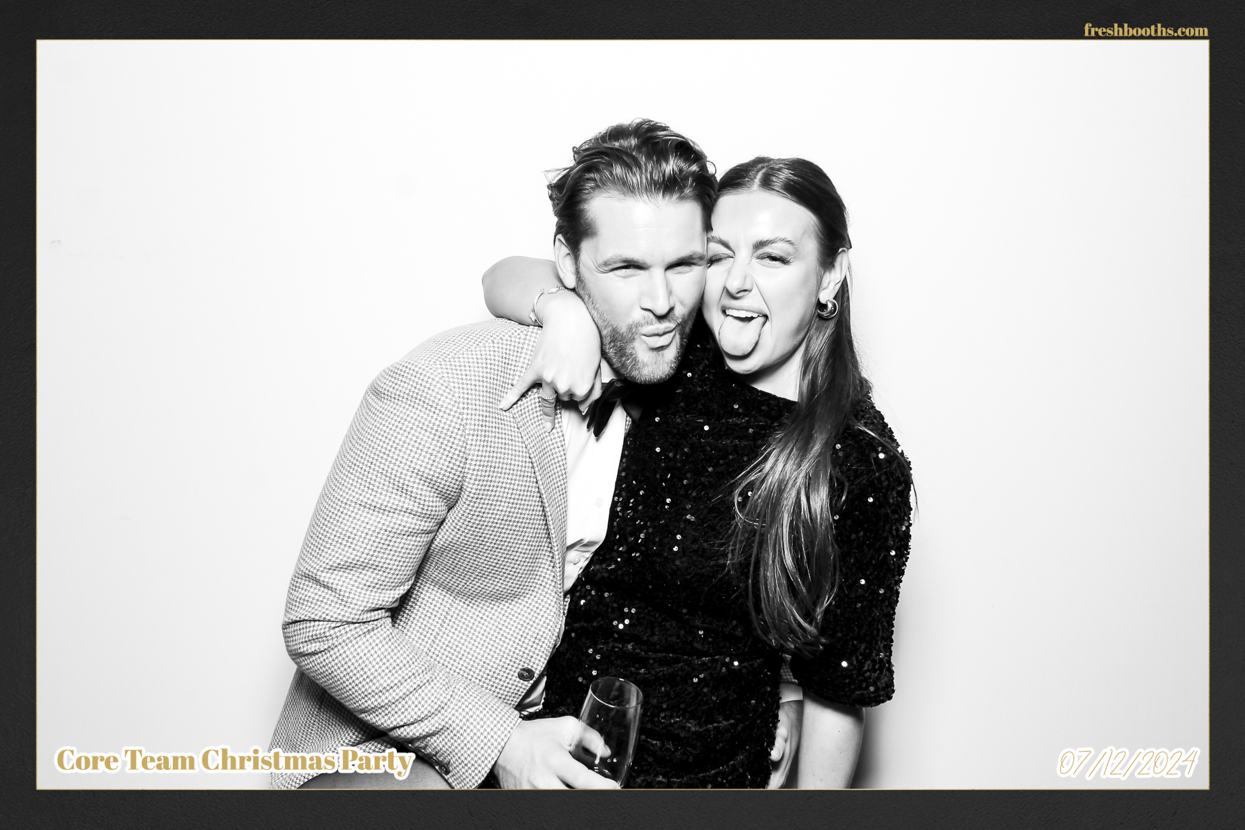 Overbury Xmas Party 2024 | View more photos from the event at gallery.freshbooths.com/u/FreshBooths/Overbury-Xmas-Party-2024