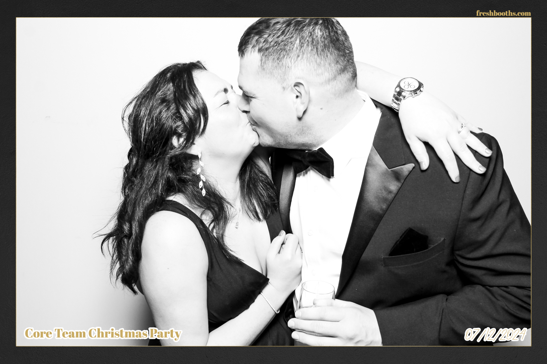 Overbury Xmas Party 2024 | View more photos from the event at gallery.freshbooths.com/u/FreshBooths/Overbury-Xmas-Party-2024