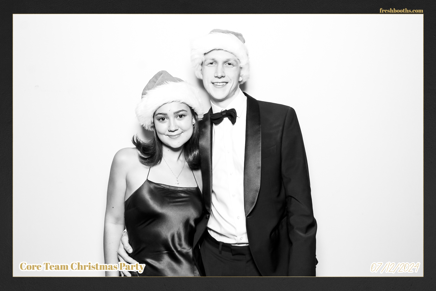 Overbury Xmas Party 2024 | View more photos from the event at gallery.freshbooths.com/u/FreshBooths/Overbury-Xmas-Party-2024