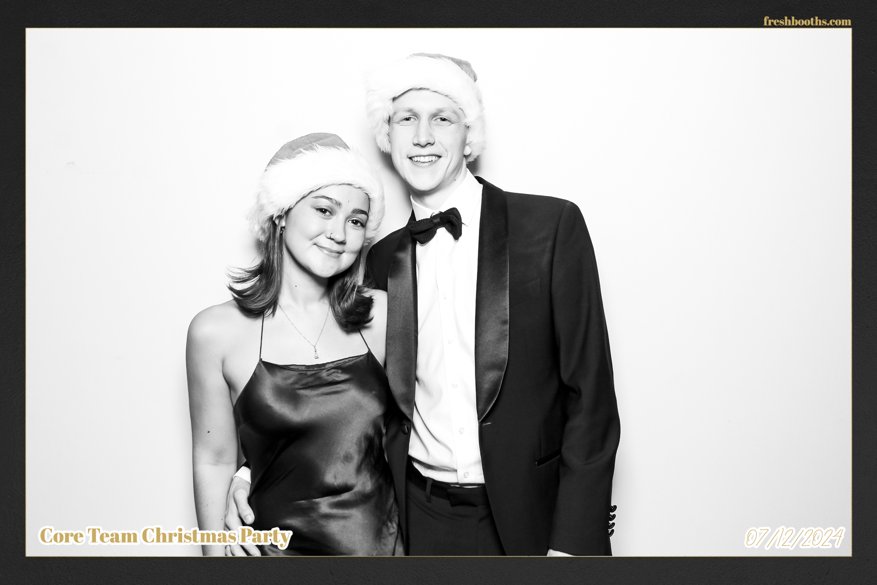 Overbury Xmas Party 2024 | View more photos from the event at gallery.freshbooths.com/u/FreshBooths/Overbury-Xmas-Party-2024