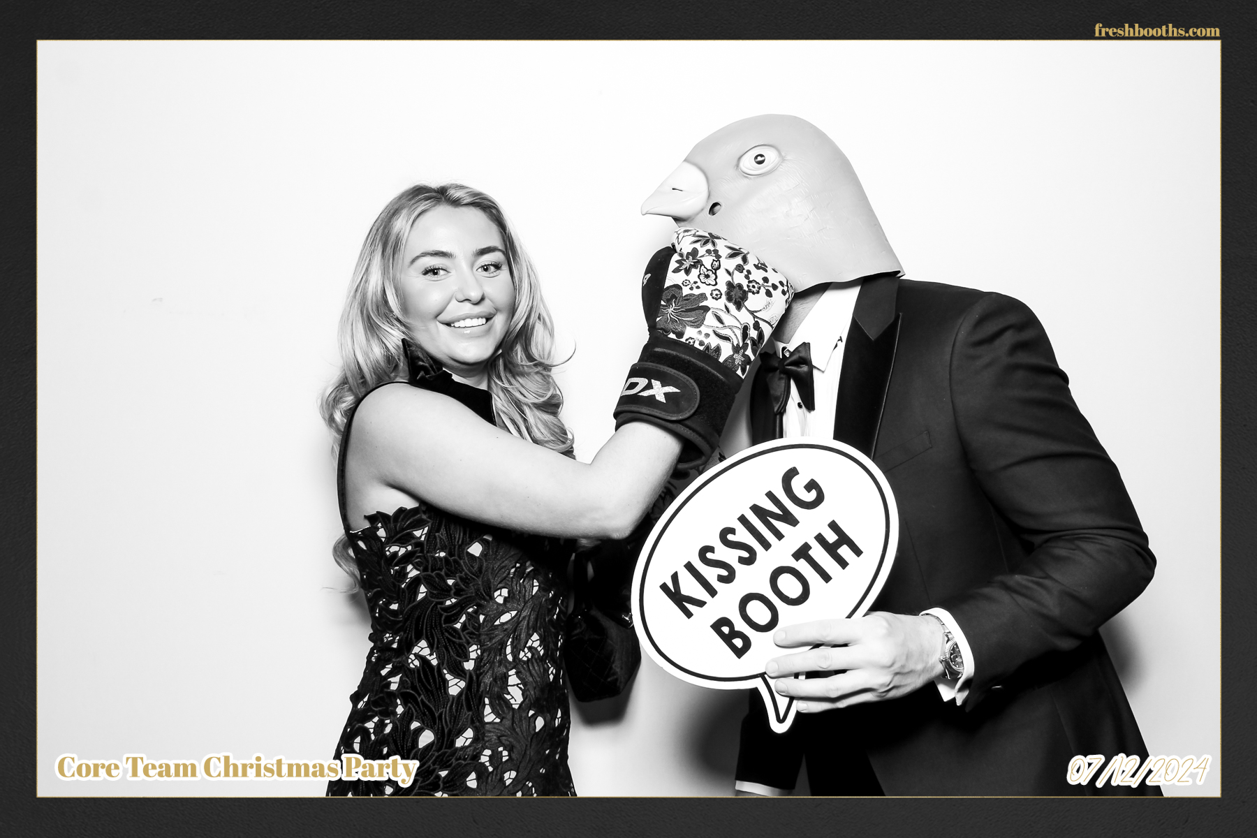 Overbury Xmas Party 2024 | View more photos from the event at gallery.freshbooths.com/u/FreshBooths/Overbury-Xmas-Party-2024