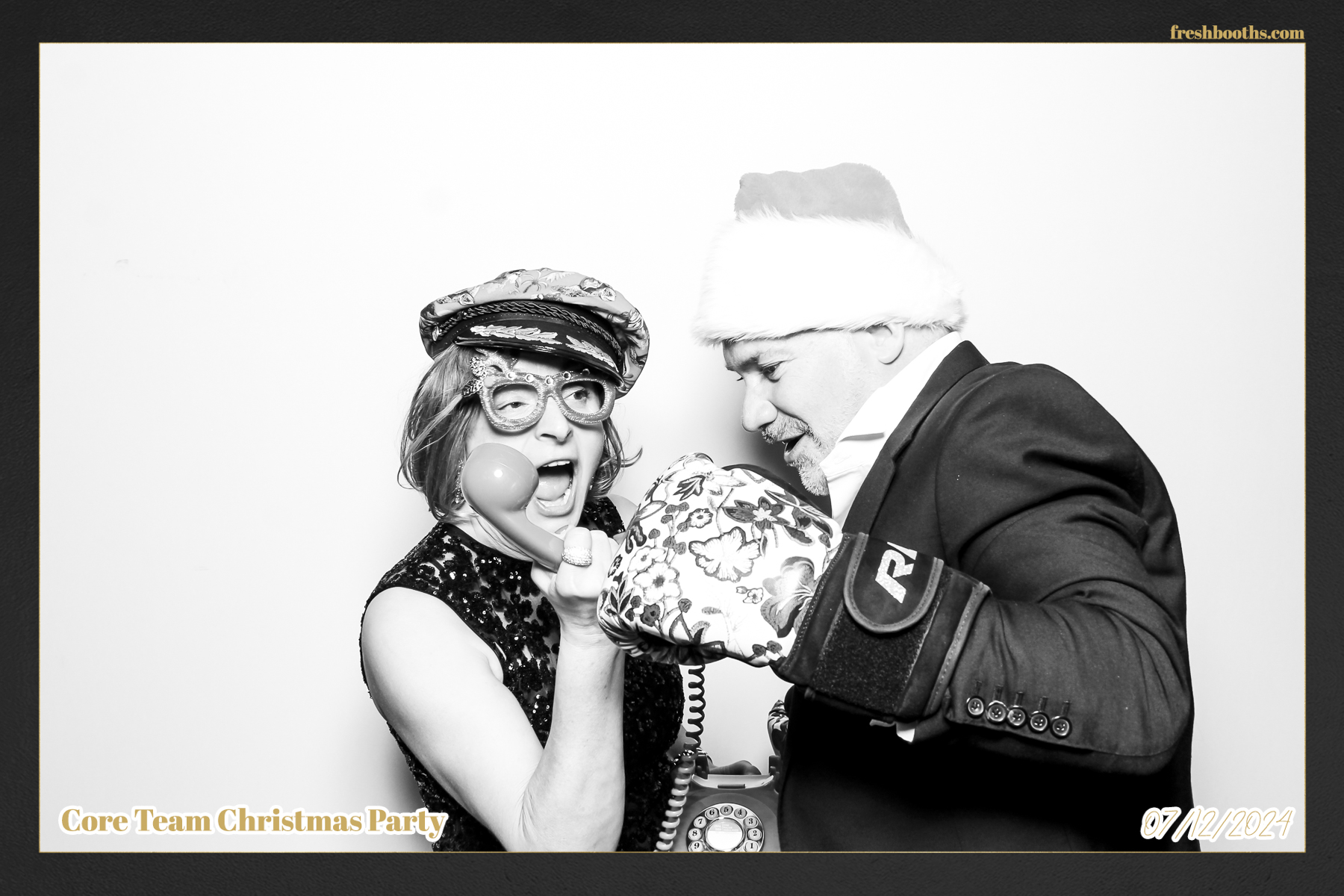 Overbury Xmas Party 2024 | View more photos from the event at gallery.freshbooths.com/u/FreshBooths/Overbury-Xmas-Party-2024