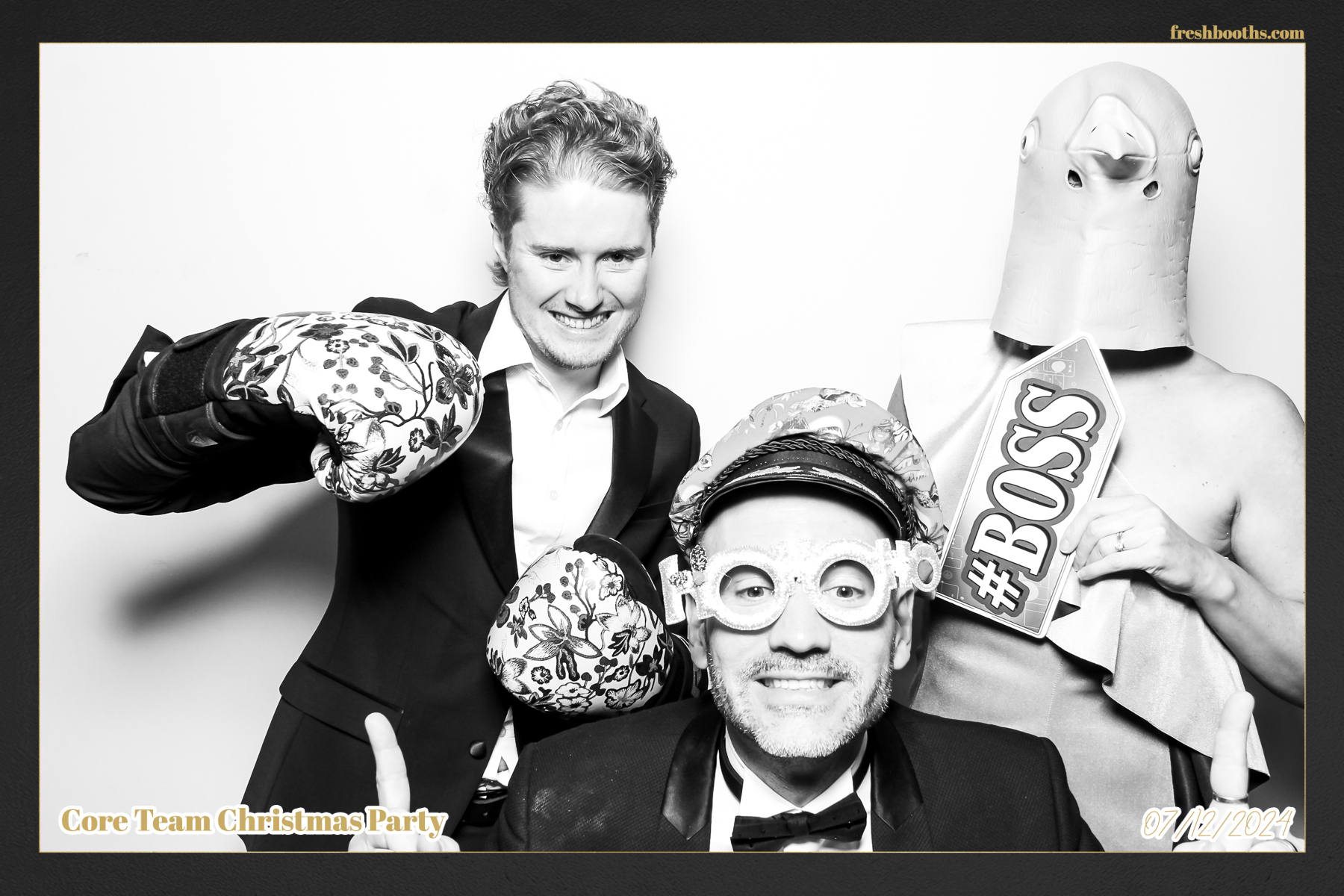 Overbury Xmas Party 2024 | View more photos from the event at gallery.freshbooths.com/u/FreshBooths/Overbury-Xmas-Party-2024