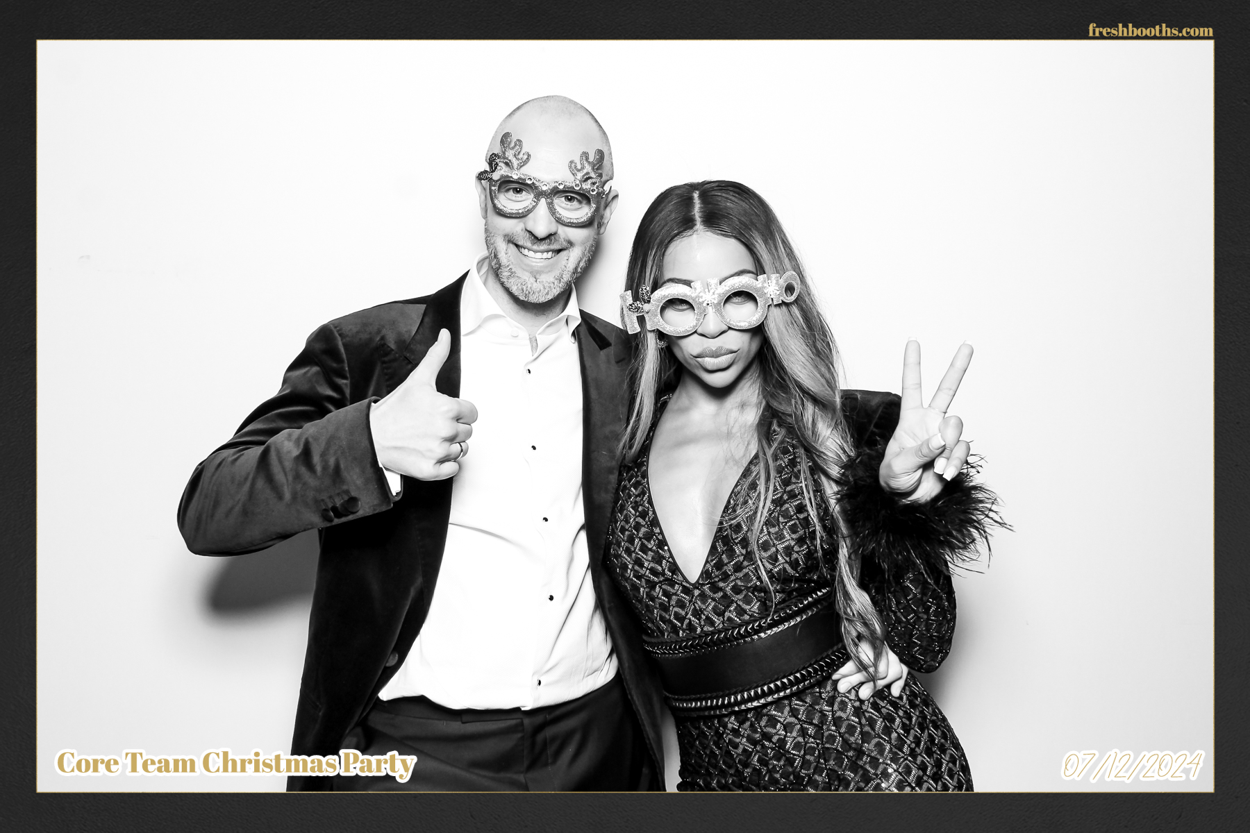 Overbury Xmas Party 2024 | View more photos from the event at gallery.freshbooths.com/u/FreshBooths/Overbury-Xmas-Party-2024