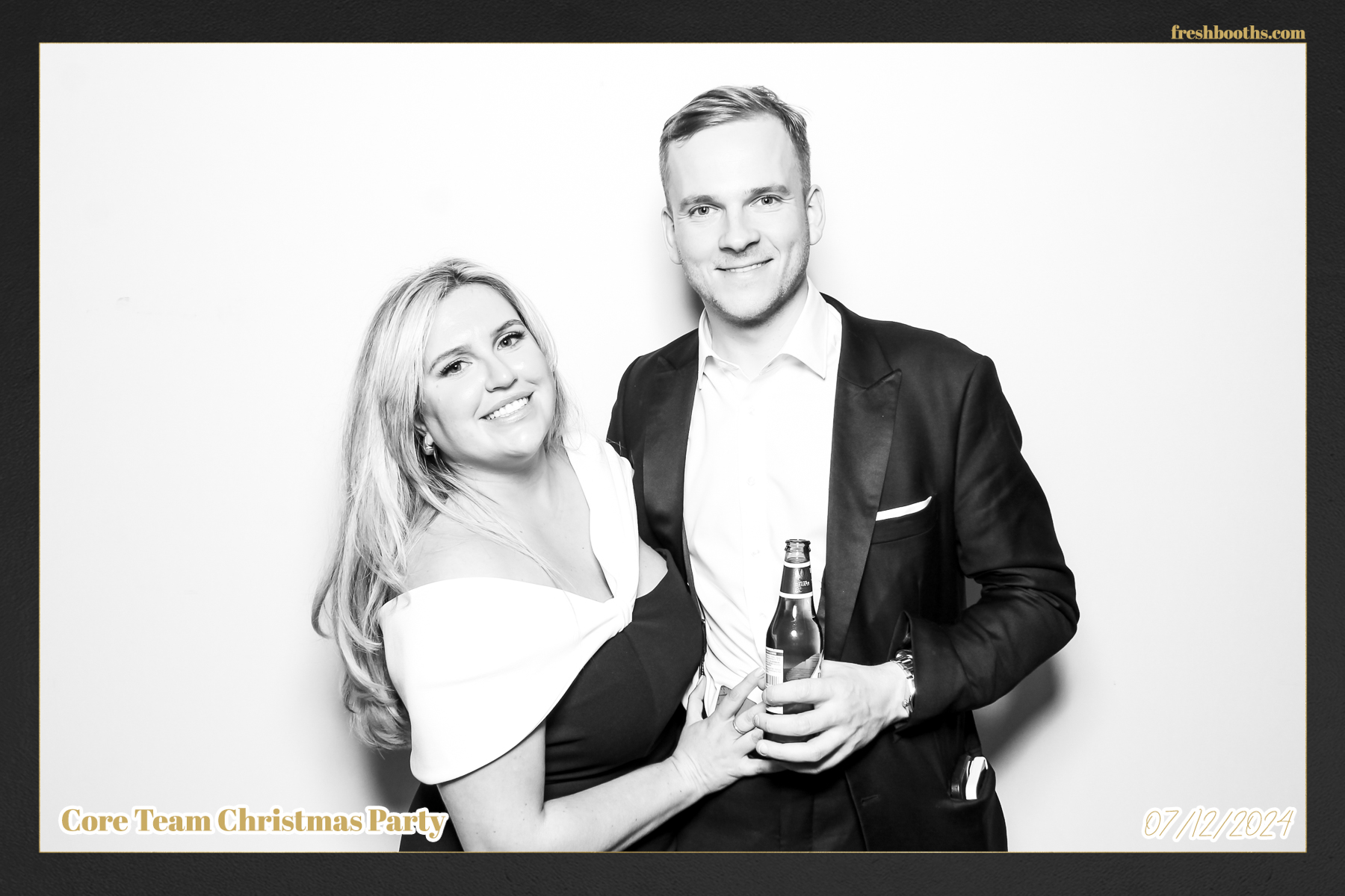 Overbury Xmas Party 2024 | View more photos from the event at gallery.freshbooths.com/u/FreshBooths/Overbury-Xmas-Party-2024