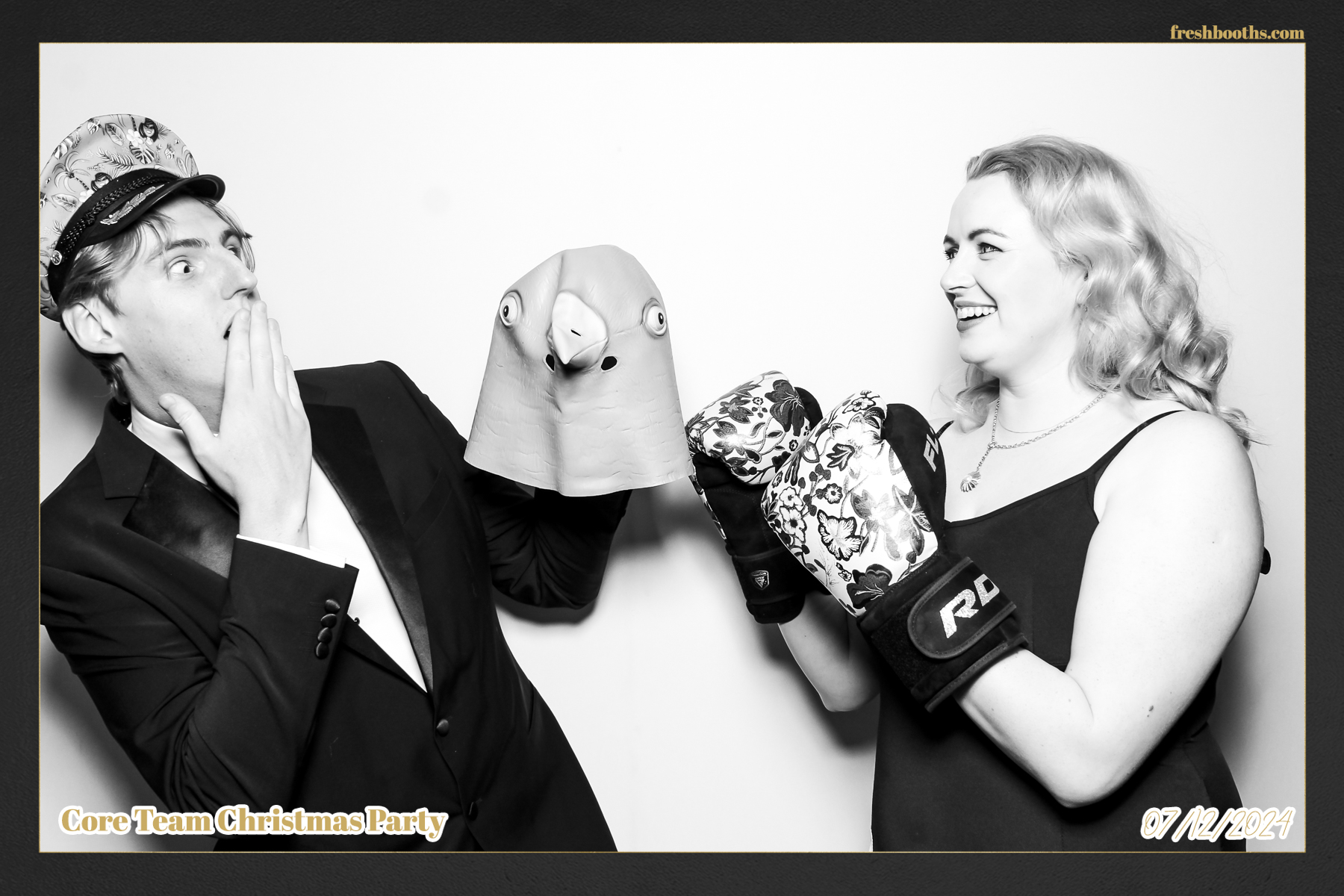 Overbury Xmas Party 2024 | View more photos from the event at gallery.freshbooths.com/u/FreshBooths/Overbury-Xmas-Party-2024