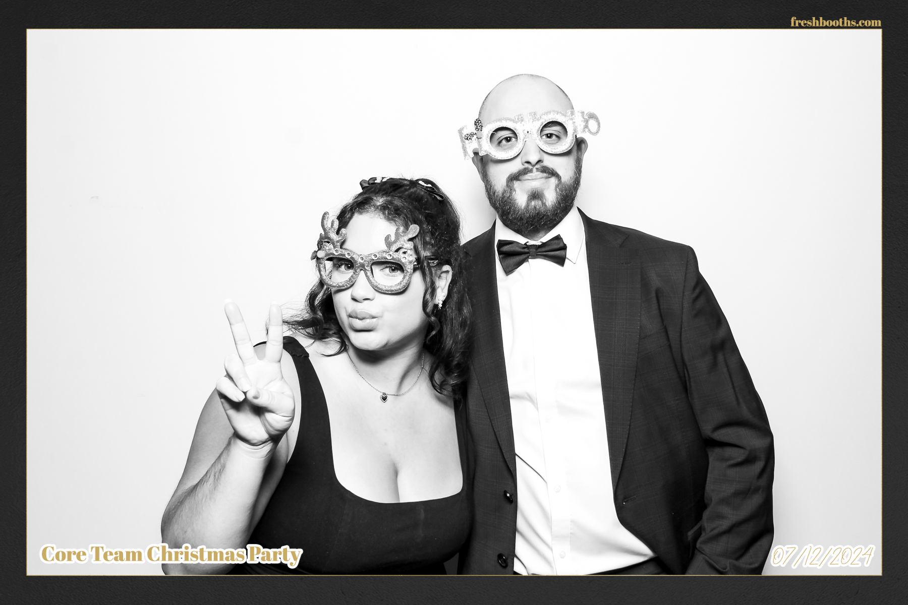 Overbury Xmas Party 2024 | View more photos from the event at gallery.freshbooths.com/u/FreshBooths/Overbury-Xmas-Party-2024