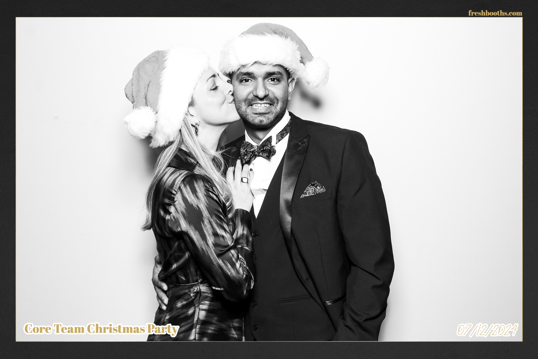 Overbury Xmas Party 2024 | View more photos from the event at gallery.freshbooths.com/u/FreshBooths/Overbury-Xmas-Party-2024