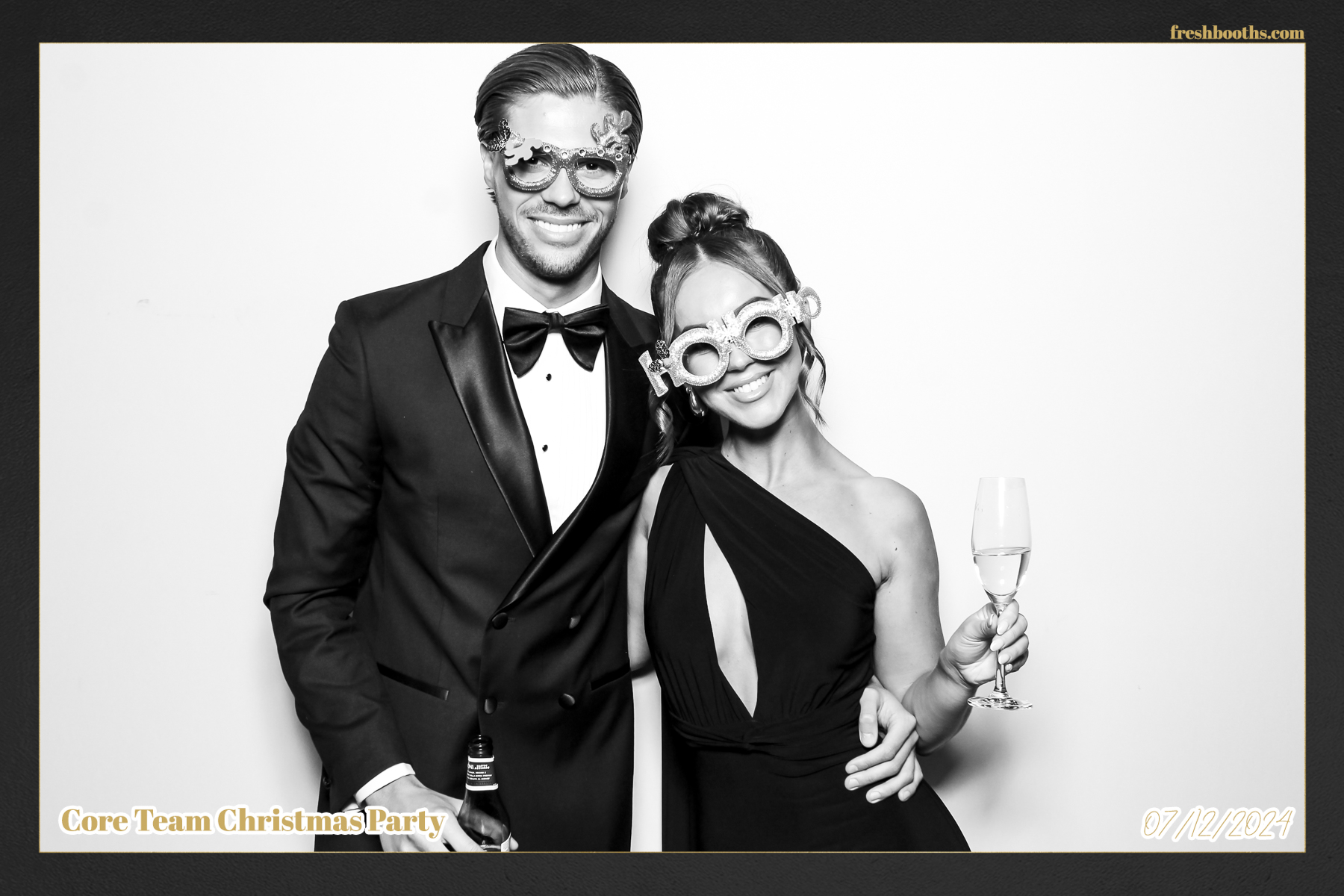 Overbury Xmas Party 2024 | View more photos from the event at gallery.freshbooths.com/u/FreshBooths/Overbury-Xmas-Party-2024