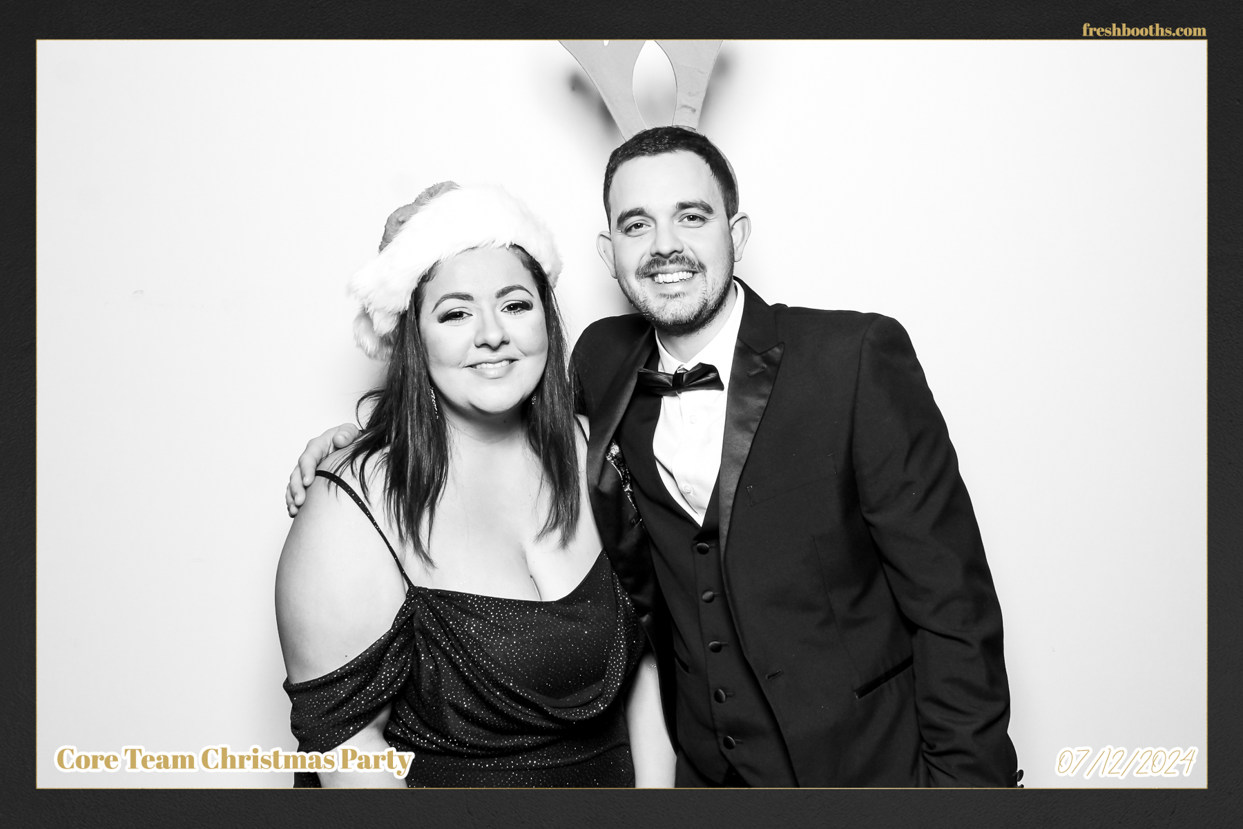 Overbury Xmas Party 2024 | View more photos from the event at gallery.freshbooths.com/u/FreshBooths/Overbury-Xmas-Party-2024