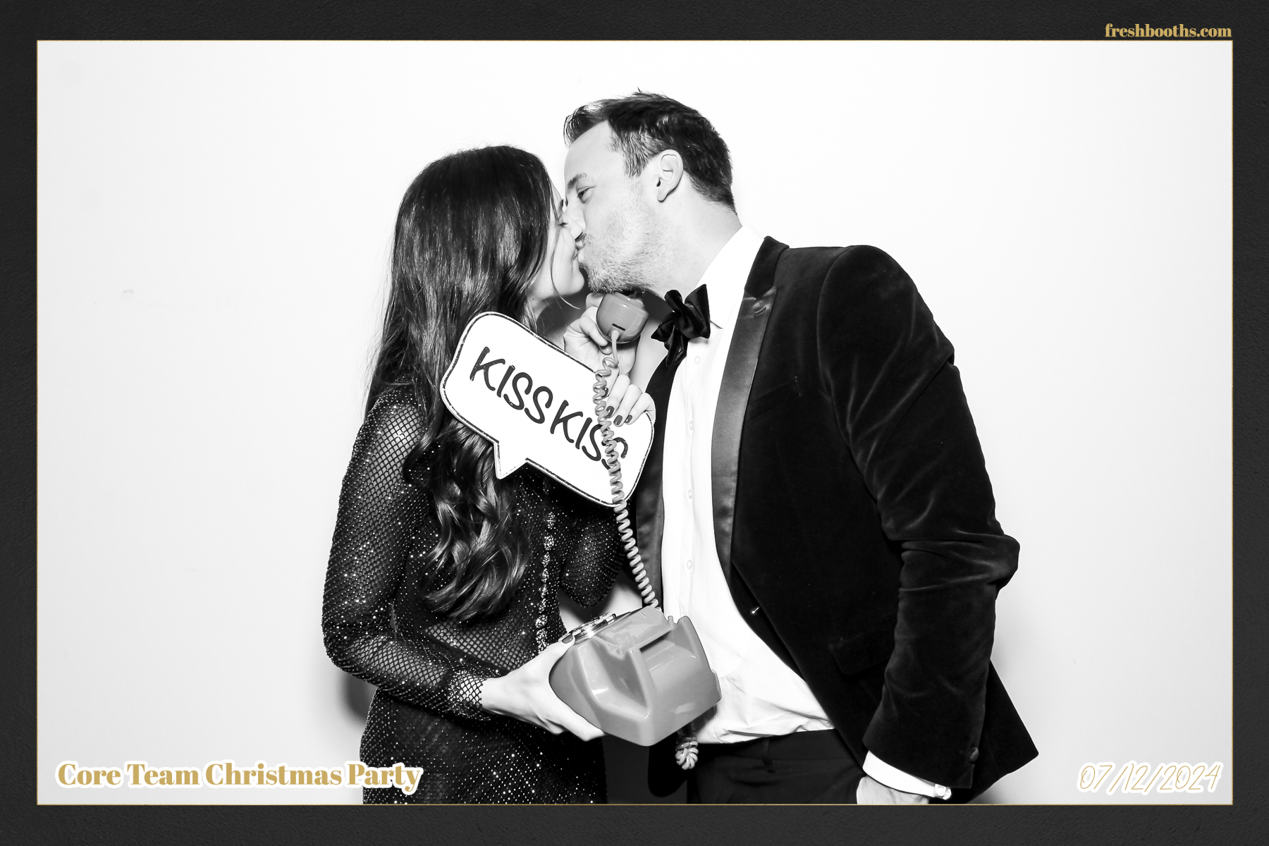 Overbury Xmas Party 2024 | View more photos from the event at gallery.freshbooths.com/u/FreshBooths/Overbury-Xmas-Party-2024