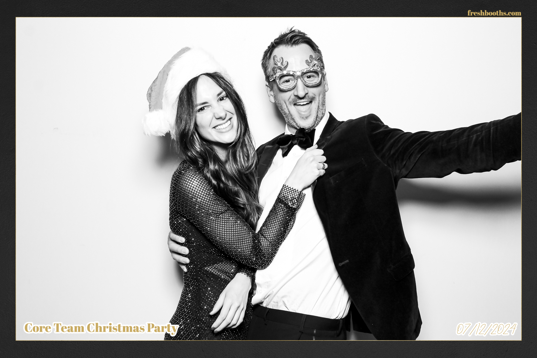 Overbury Xmas Party 2024 | View more photos from the event at gallery.freshbooths.com/u/FreshBooths/Overbury-Xmas-Party-2024