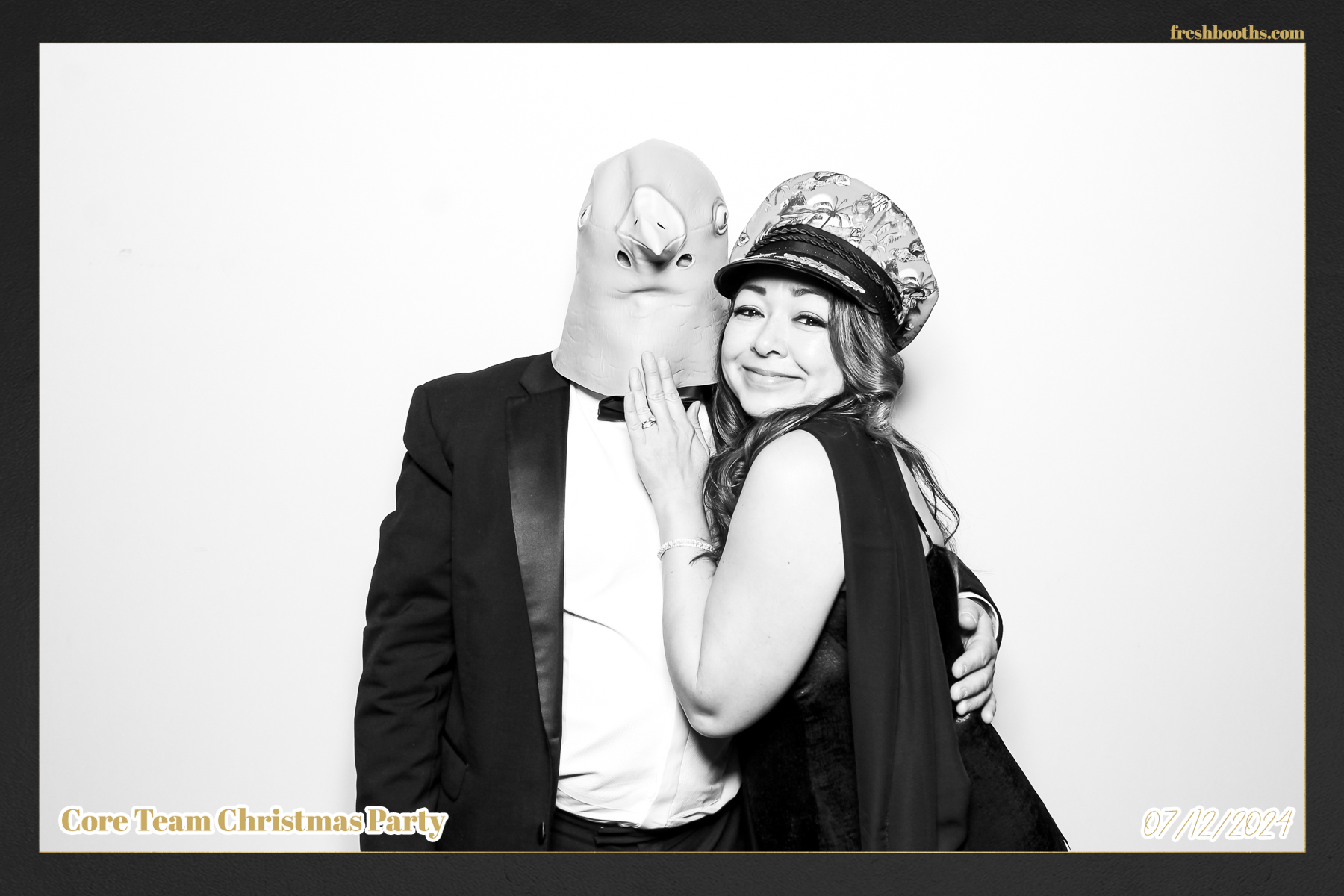 Overbury Xmas Party 2024 | View more photos from the event at gallery.freshbooths.com/u/FreshBooths/Overbury-Xmas-Party-2024
