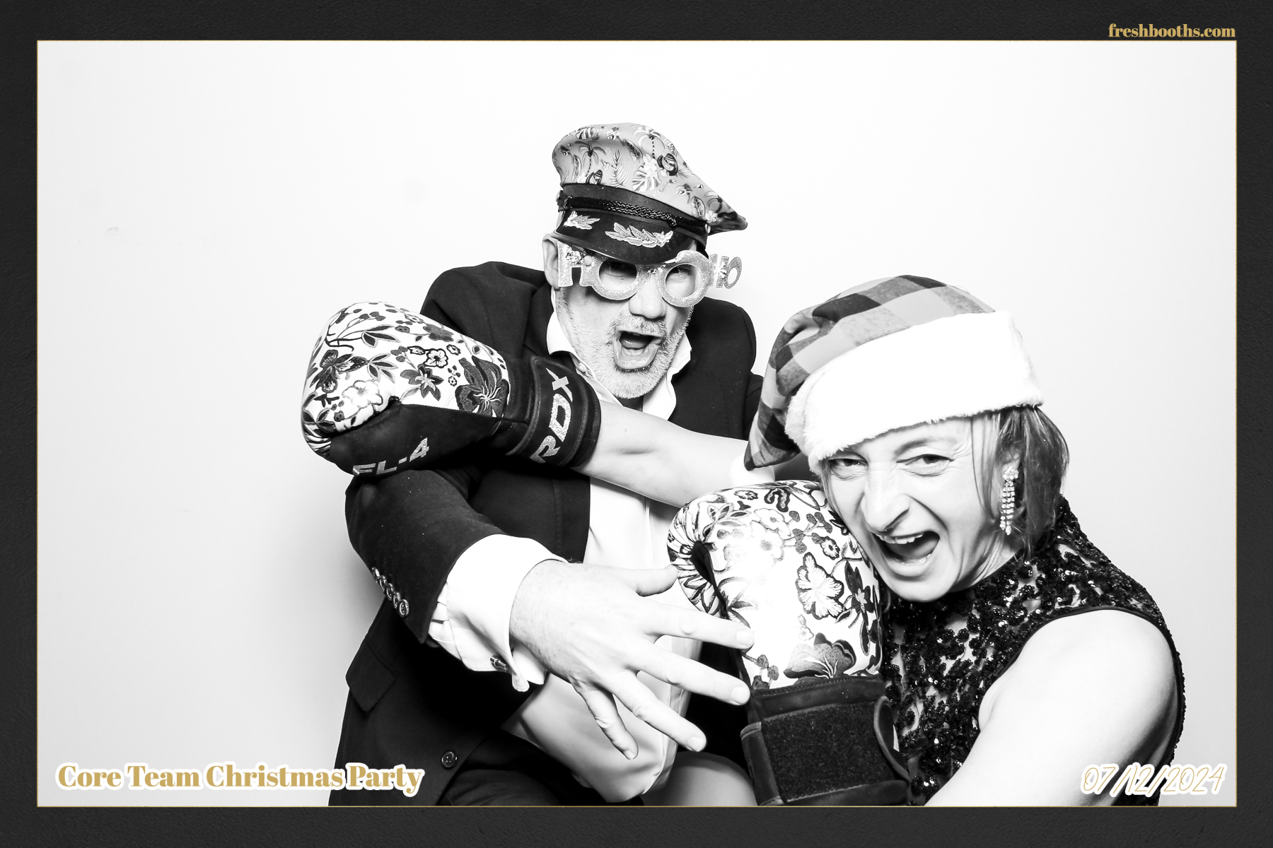 Overbury Xmas Party 2024 | View more photos from the event at gallery.freshbooths.com/u/FreshBooths/Overbury-Xmas-Party-2024