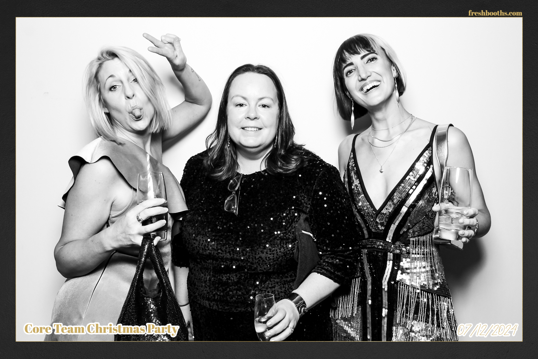 Overbury Xmas Party 2024 | View more photos from the event at gallery.freshbooths.com/u/FreshBooths/Overbury-Xmas-Party-2024