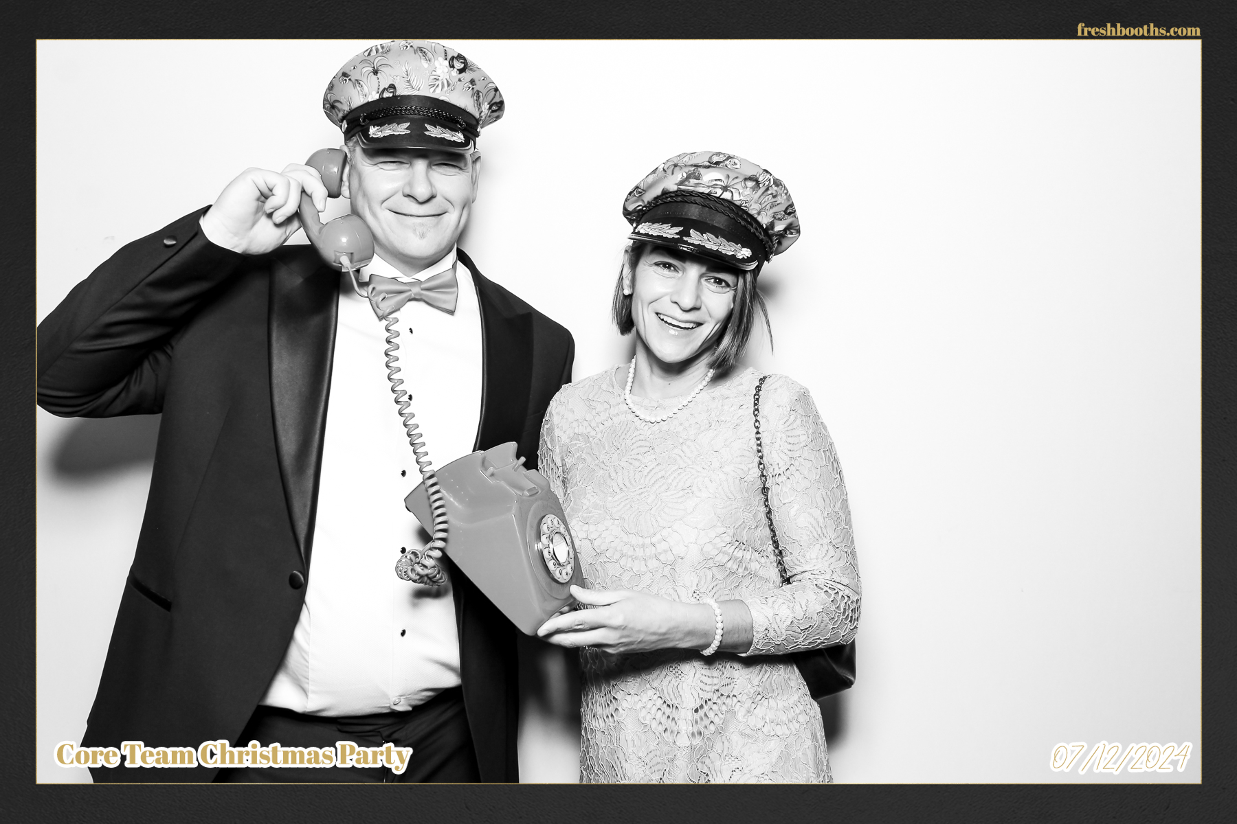 Overbury Xmas Party 2024 | View more photos from the event at gallery.freshbooths.com/u/FreshBooths/Overbury-Xmas-Party-2024