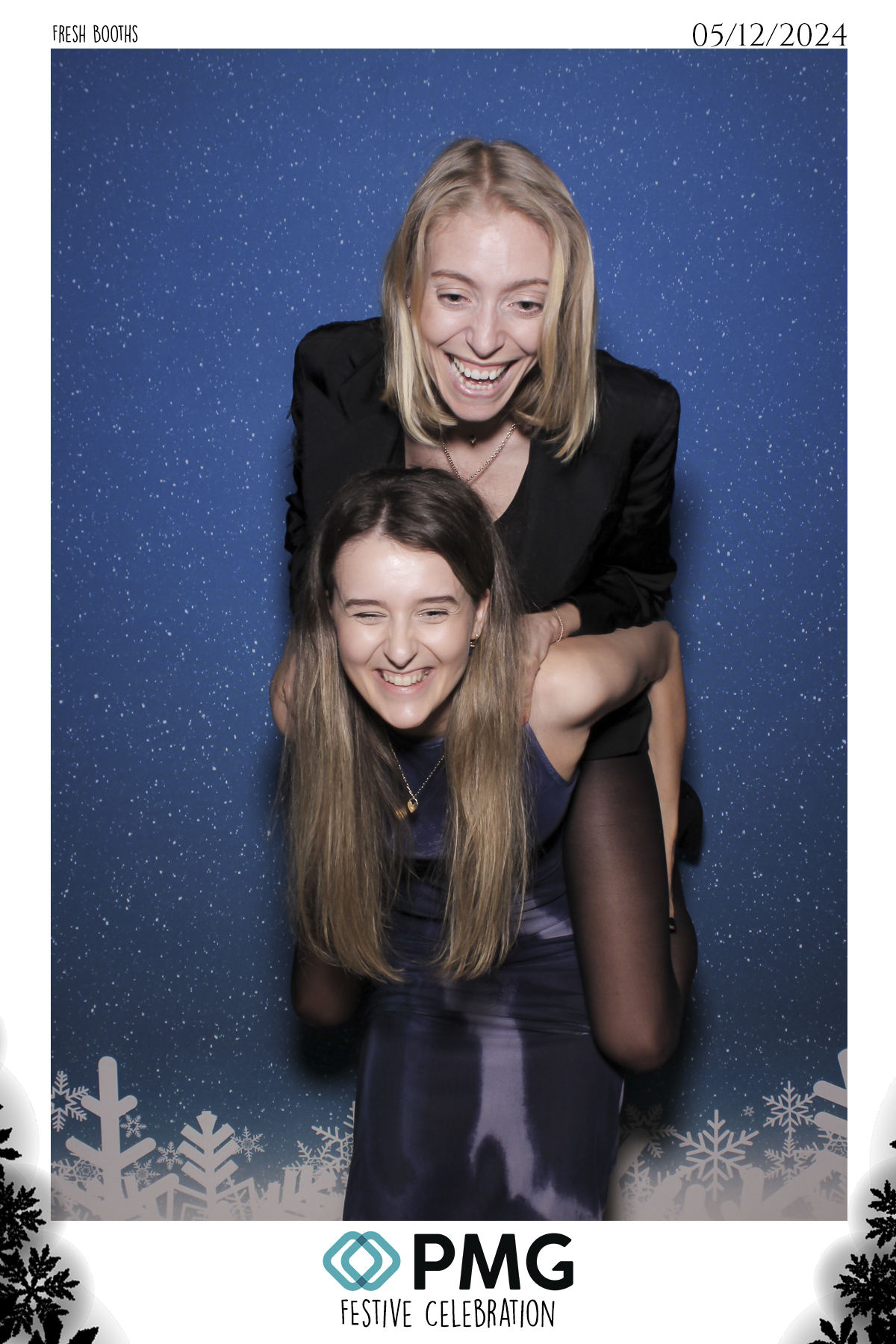 PMG Festive Celebration 2024 | View more photos from the event at gallery.freshbooths.com/u/FreshBooths/PMG-Festive-Celebration-2024
