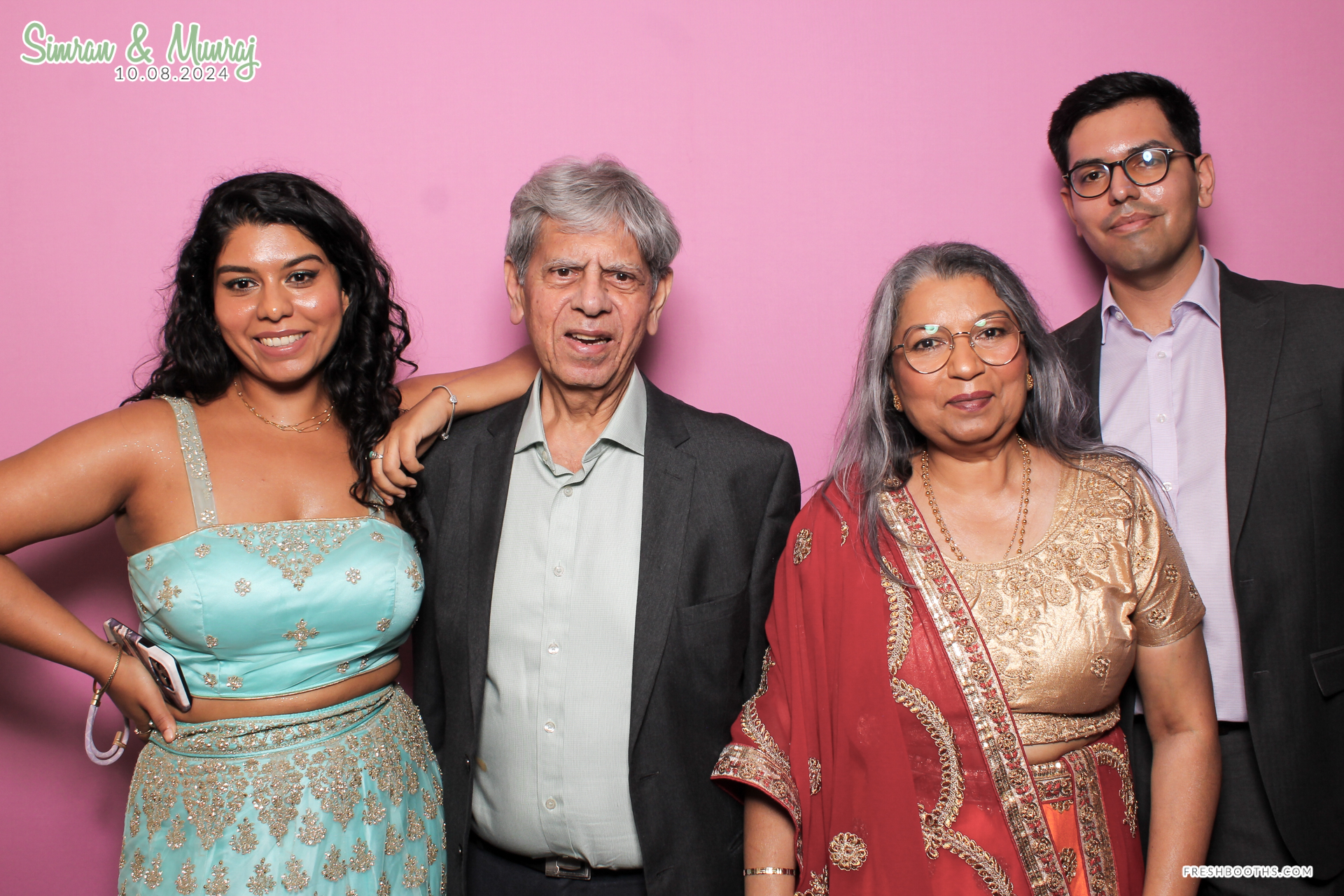Simran and Munraj x Classic Open Booth | View more photos from the event at gallery.freshbooths.com/u/FreshBooths/Simran-and-Munraj-x-Classic-Open-Booth