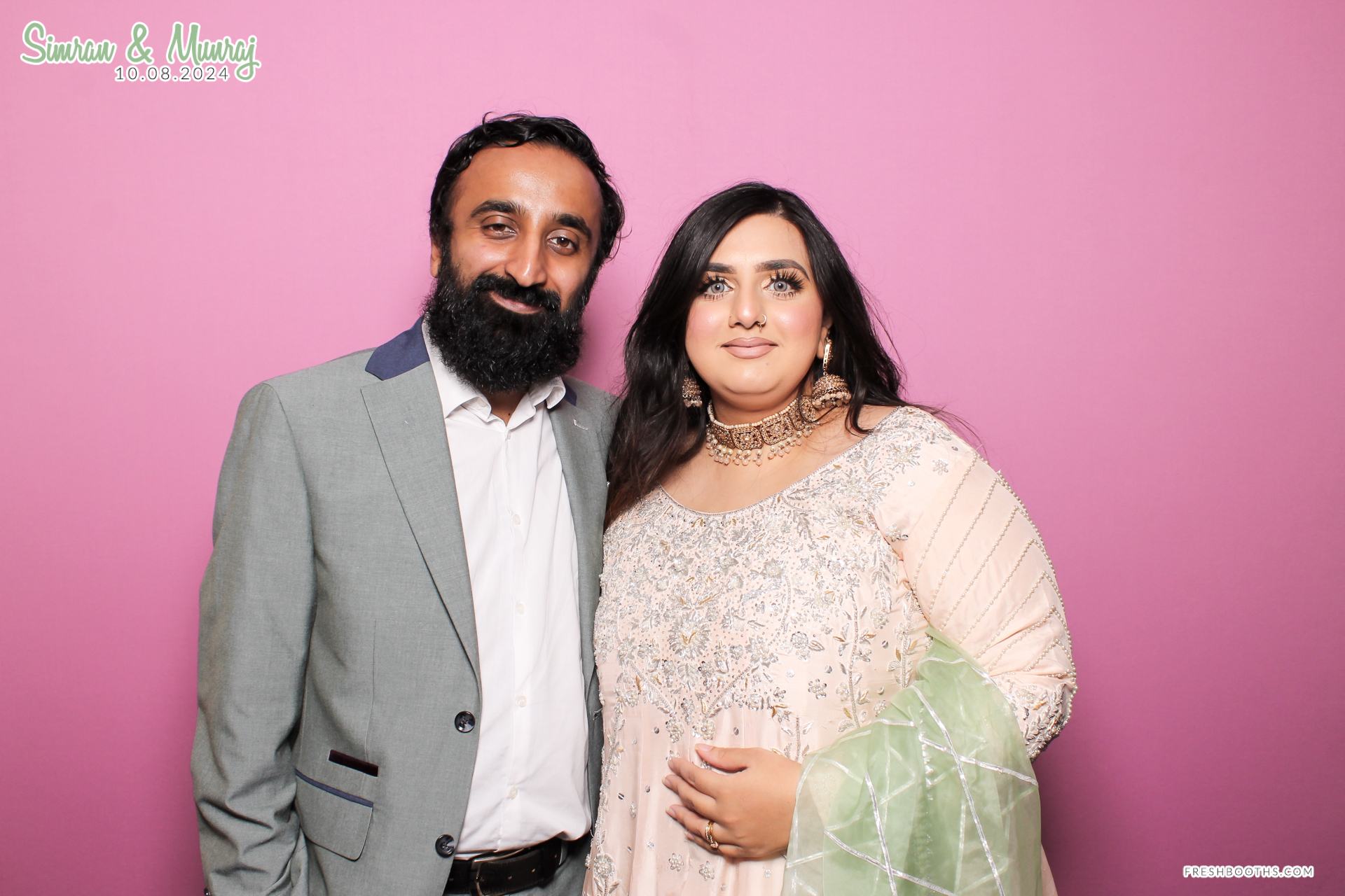 Simran and Munraj x Classic Open Booth | View more photos from the event at gallery.freshbooths.com/u/FreshBooths/Simran-and-Munraj-x-Classic-Open-Booth