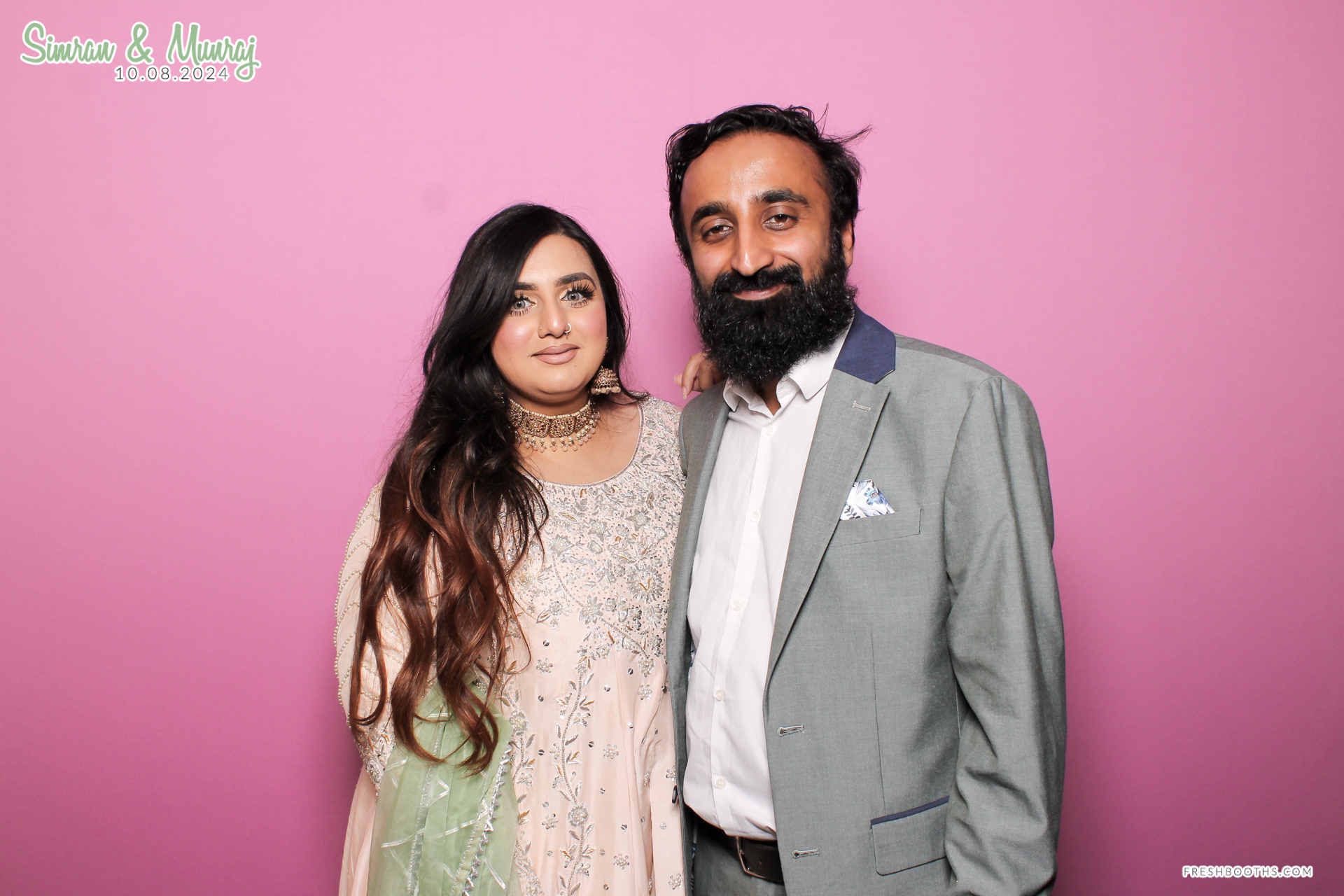 Simran and Munraj x Classic Open Booth | View more photos from the event at gallery.freshbooths.com/u/FreshBooths/Simran-and-Munraj-x-Classic-Open-Booth
