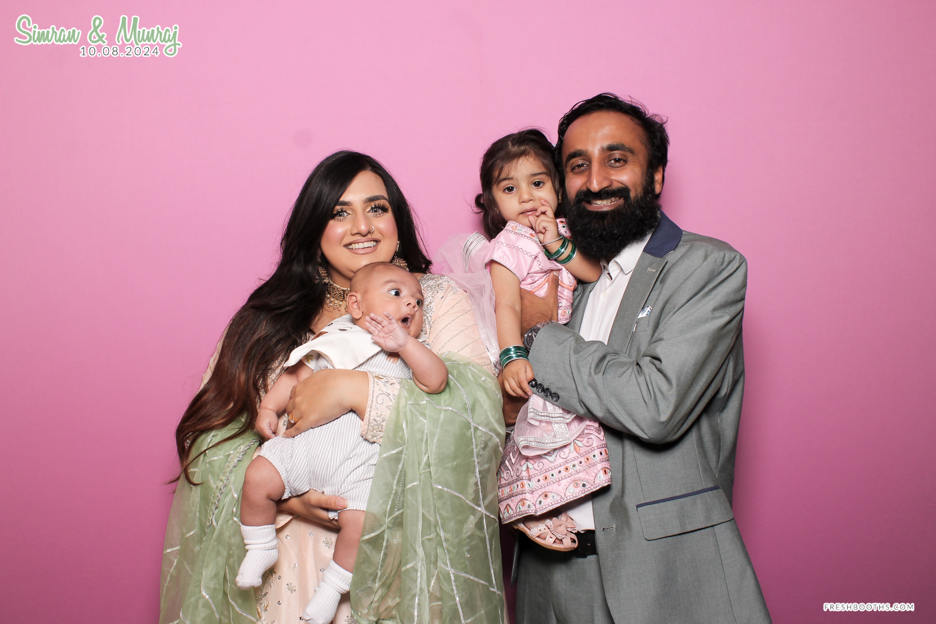 Simran and Munraj x Classic Open Booth | View more photos from the event at gallery.freshbooths.com/u/FreshBooths/Simran-and-Munraj-x-Classic-Open-Booth