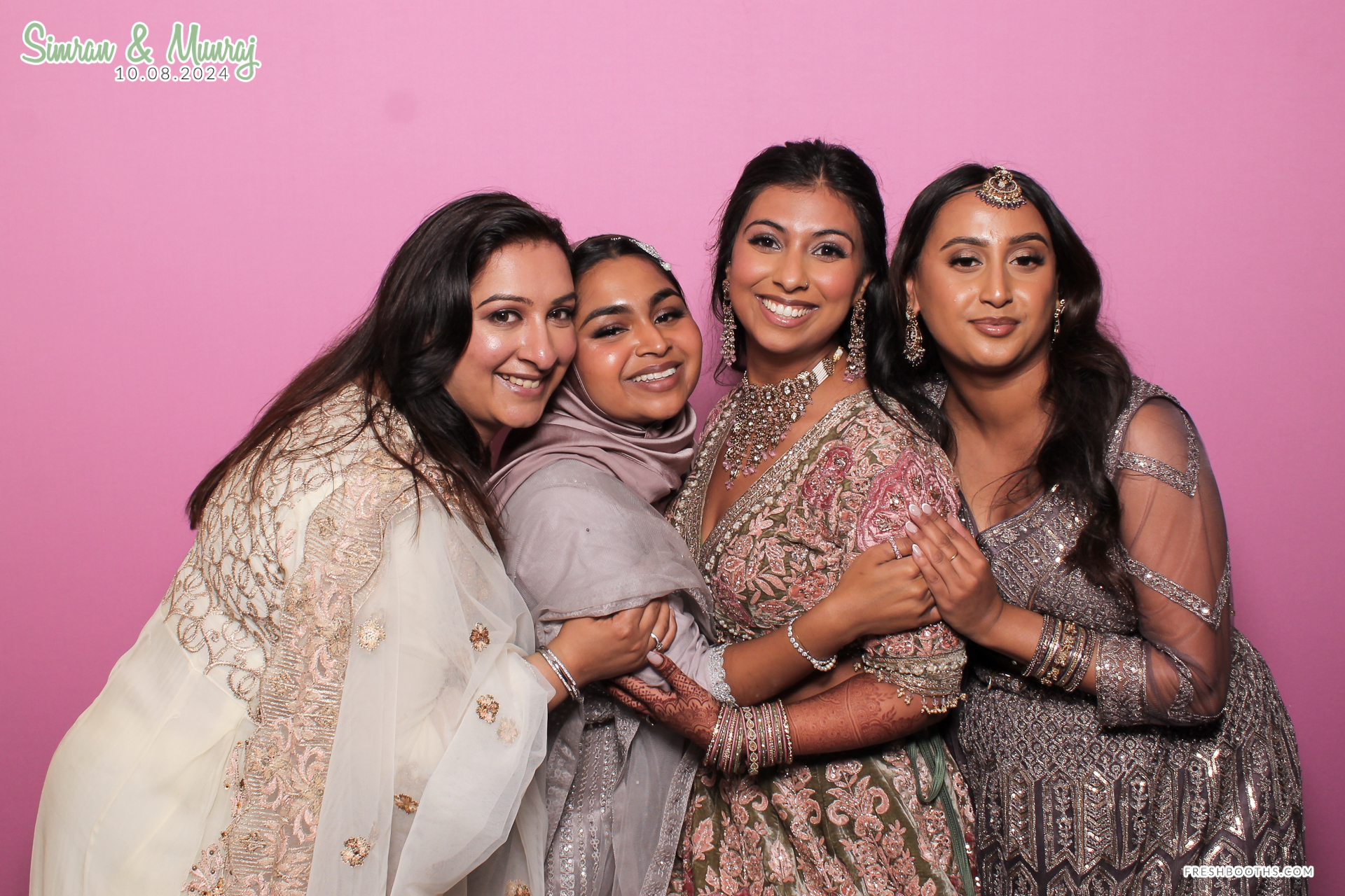 Simran and Munraj x Classic Open Booth | View more photos from the event at gallery.freshbooths.com/u/FreshBooths/Simran-and-Munraj-x-Classic-Open-Booth