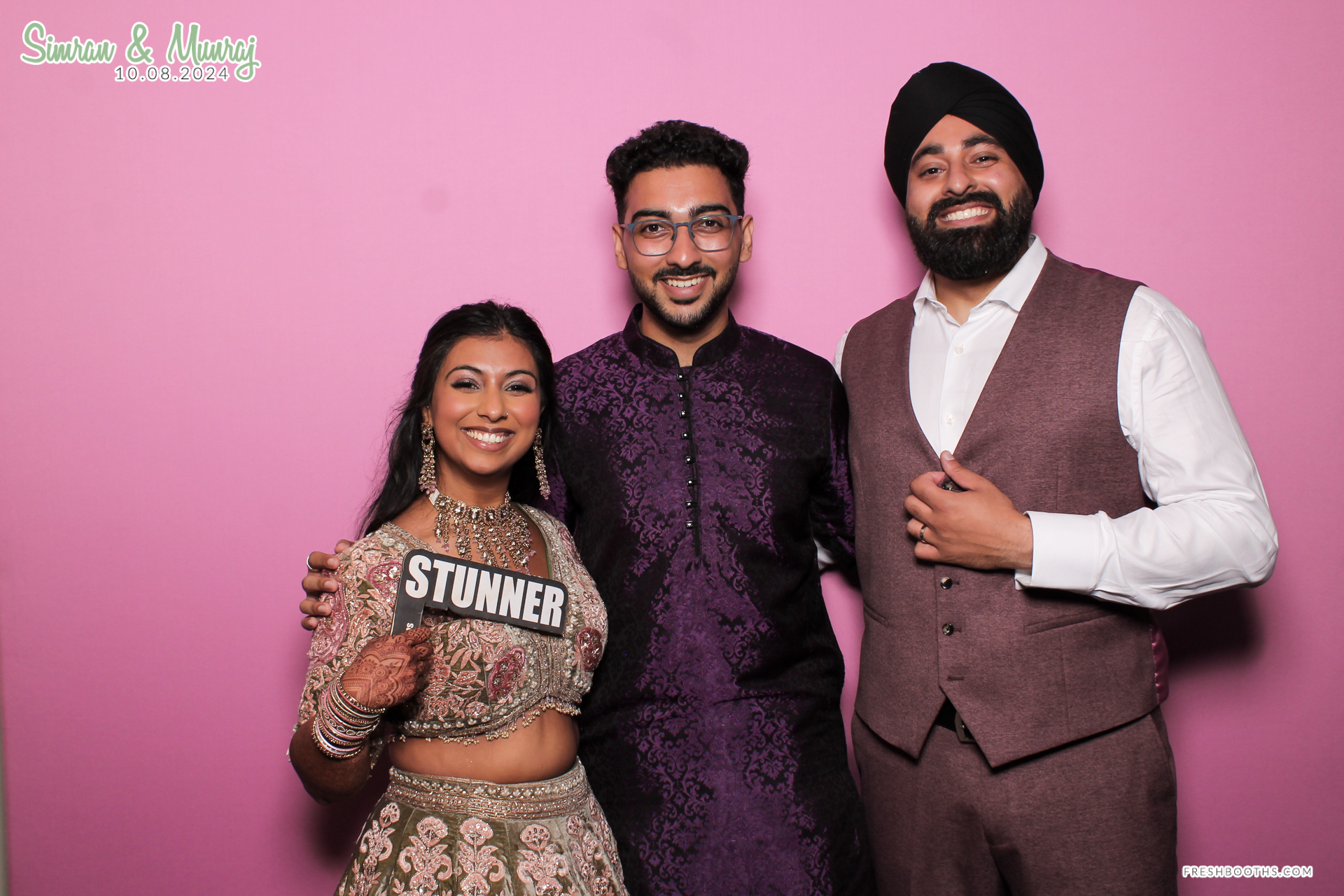Simran and Munraj x Classic Open Booth | View more photos from the event at gallery.freshbooths.com/u/FreshBooths/Simran-and-Munraj-x-Classic-Open-Booth