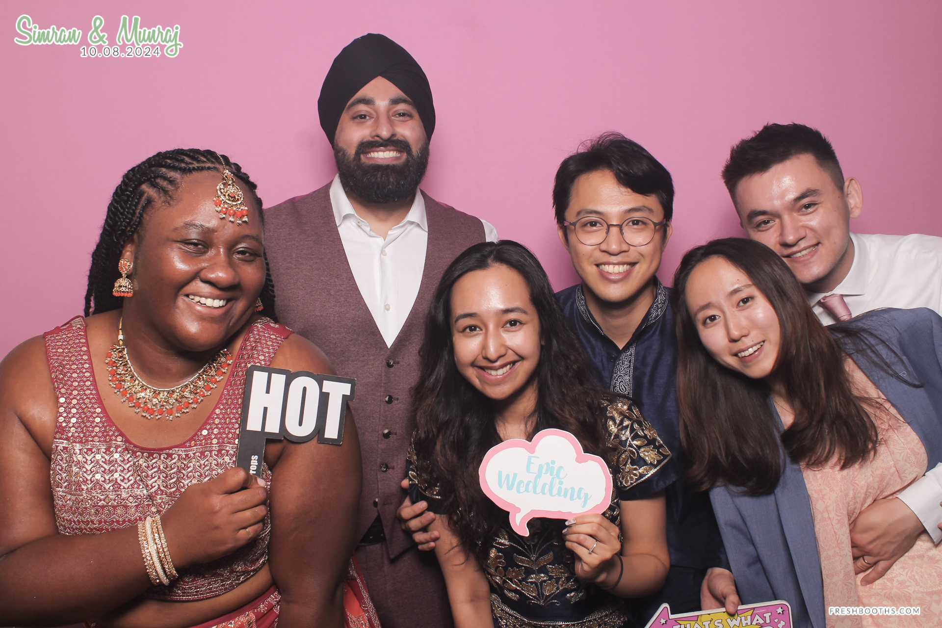 Simran and Munraj x Classic Open Booth | View more photos from the event at gallery.freshbooths.com/u/FreshBooths/Simran-and-Munraj-x-Classic-Open-Booth