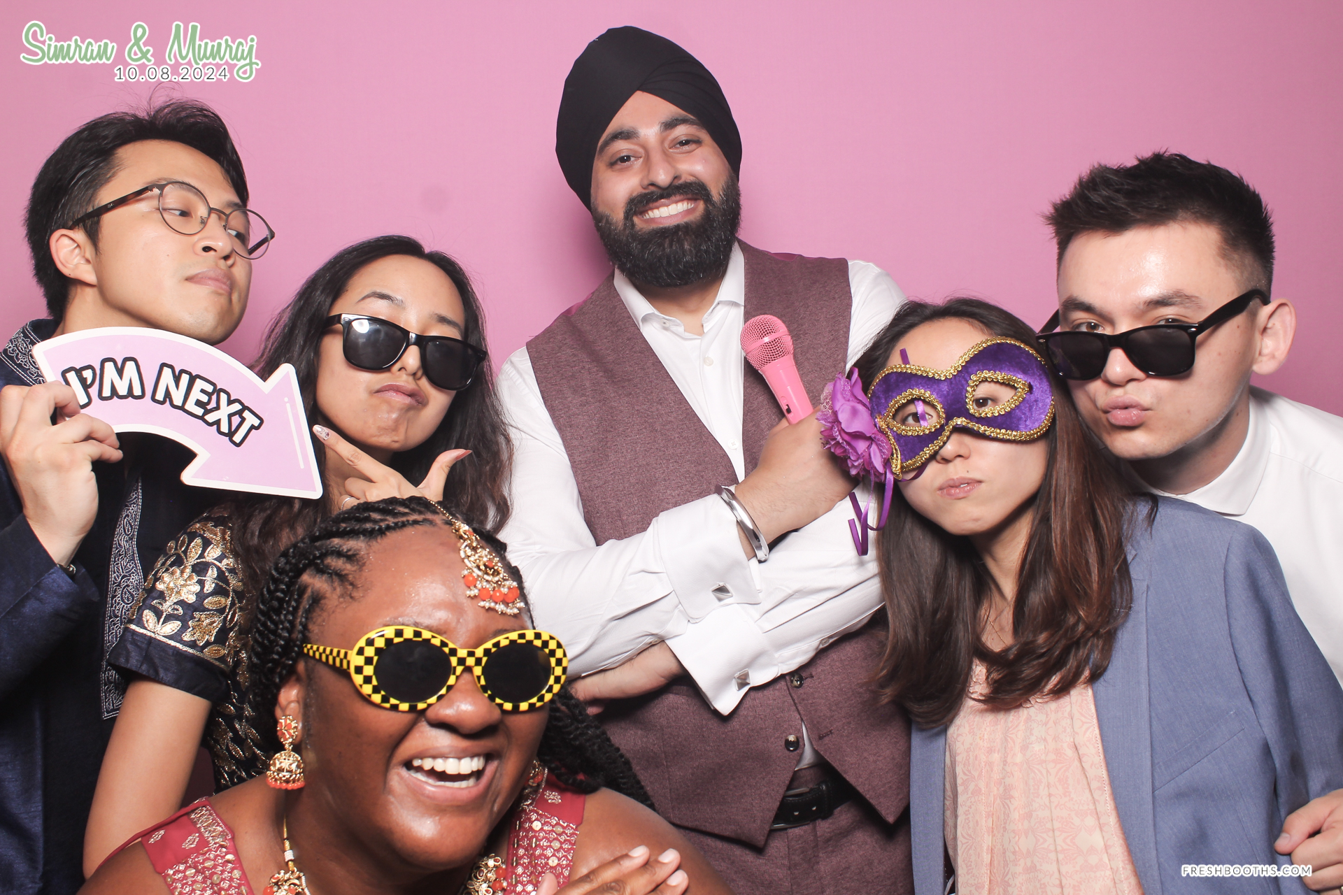 Simran and Munraj x Classic Open Booth | View more photos from the event at gallery.freshbooths.com/u/FreshBooths/Simran-and-Munraj-x-Classic-Open-Booth