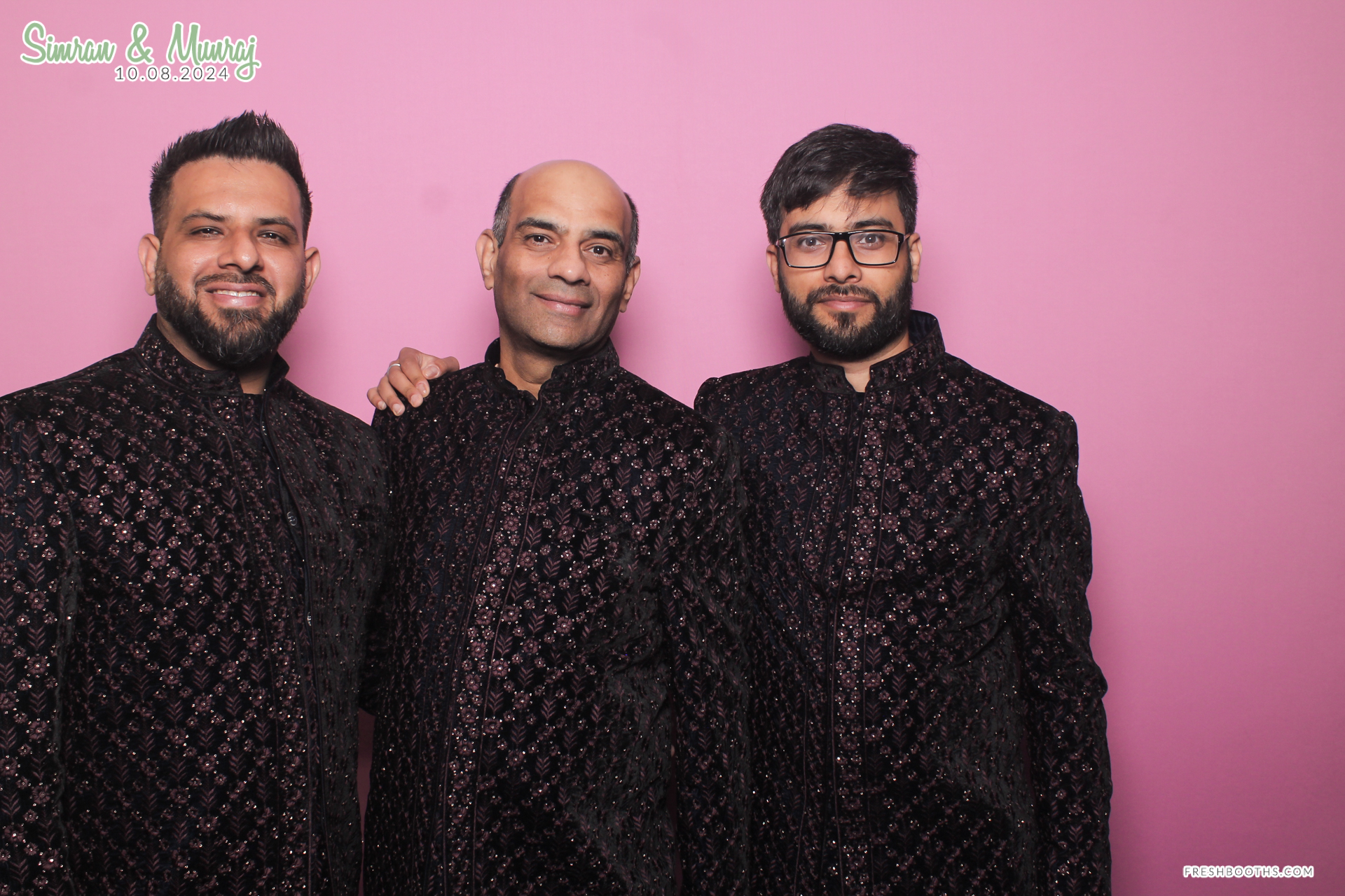 Simran and Munraj x Classic Open Booth | View more photos from the event at gallery.freshbooths.com/u/FreshBooths/Simran-and-Munraj-x-Classic-Open-Booth