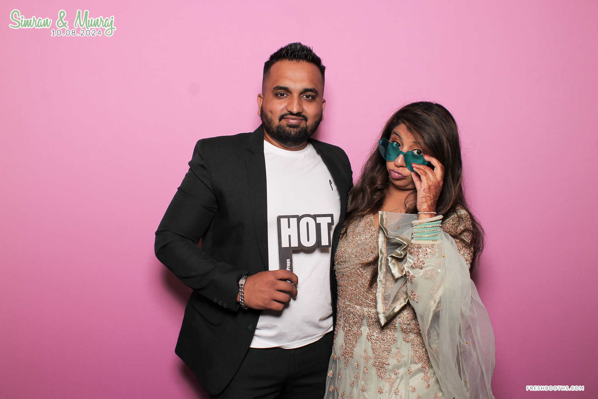 Simran and Munraj x Classic Open Booth | View more photos from the event at gallery.freshbooths.com/u/FreshBooths/Simran-and-Munraj-x-Classic-Open-Booth