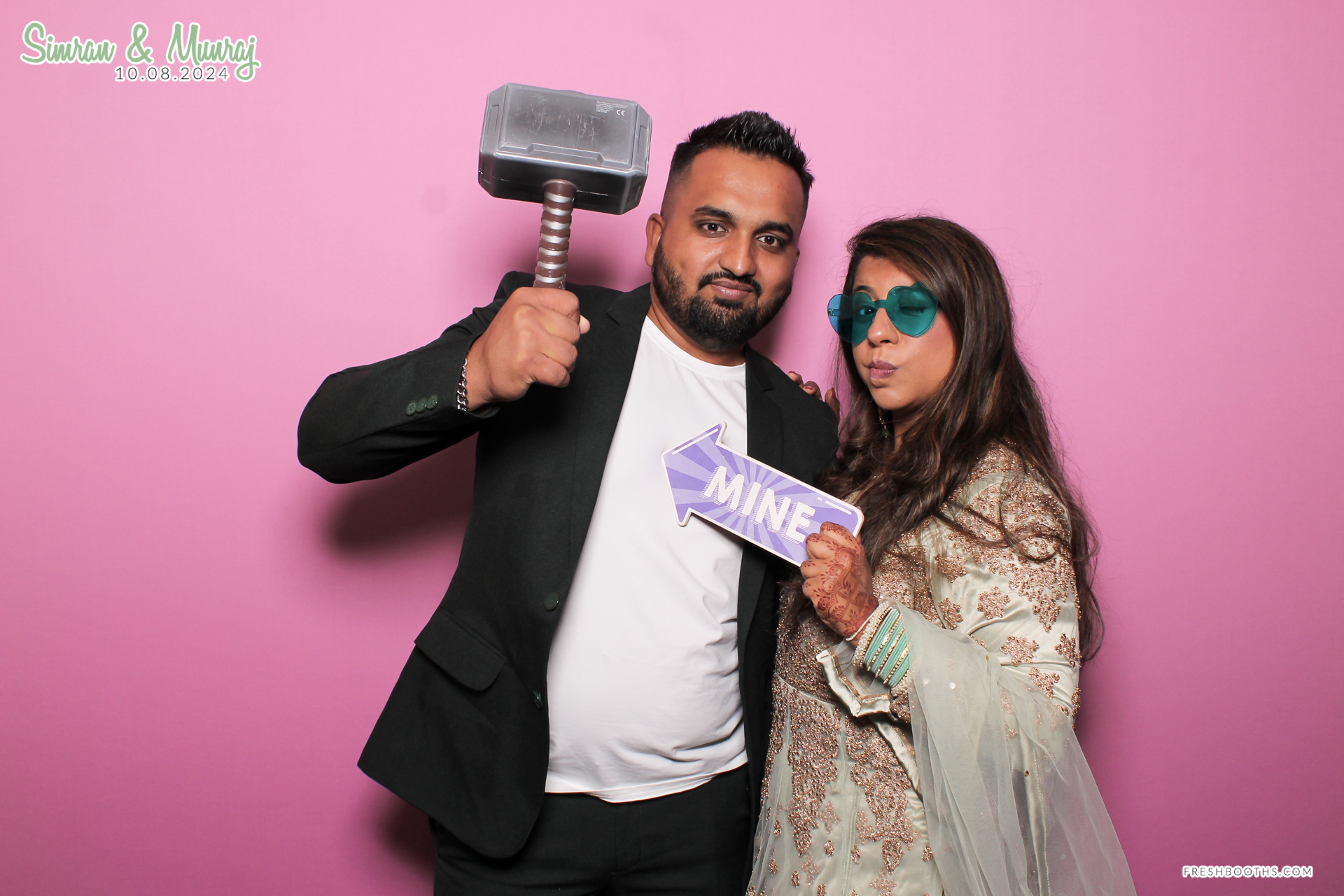 Simran and Munraj x Classic Open Booth | View more photos from the event at gallery.freshbooths.com/u/FreshBooths/Simran-and-Munraj-x-Classic-Open-Booth