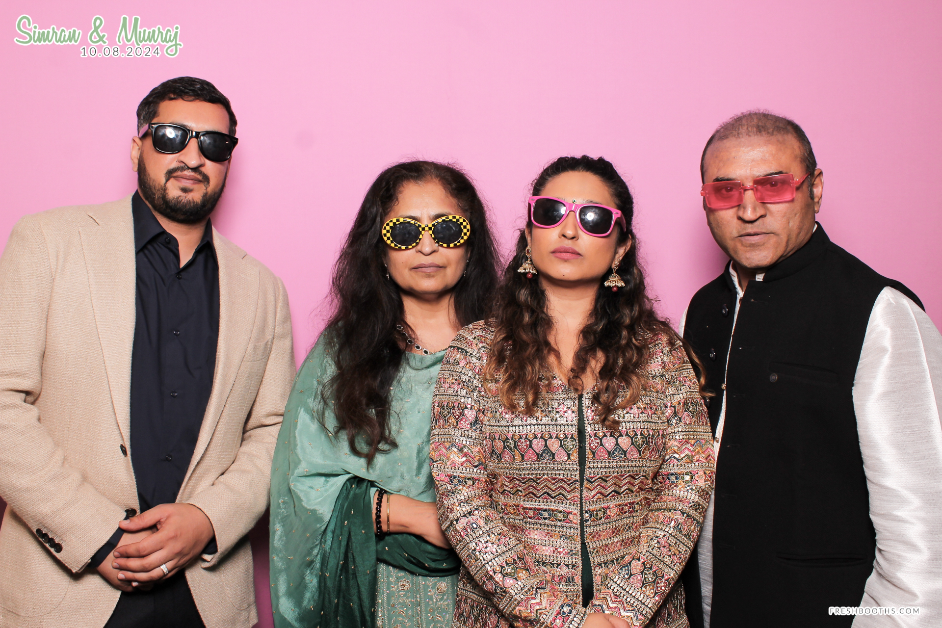 Simran and Munraj x Classic Open Booth | View more photos from the event at gallery.freshbooths.com/u/FreshBooths/Simran-and-Munraj-x-Classic-Open-Booth