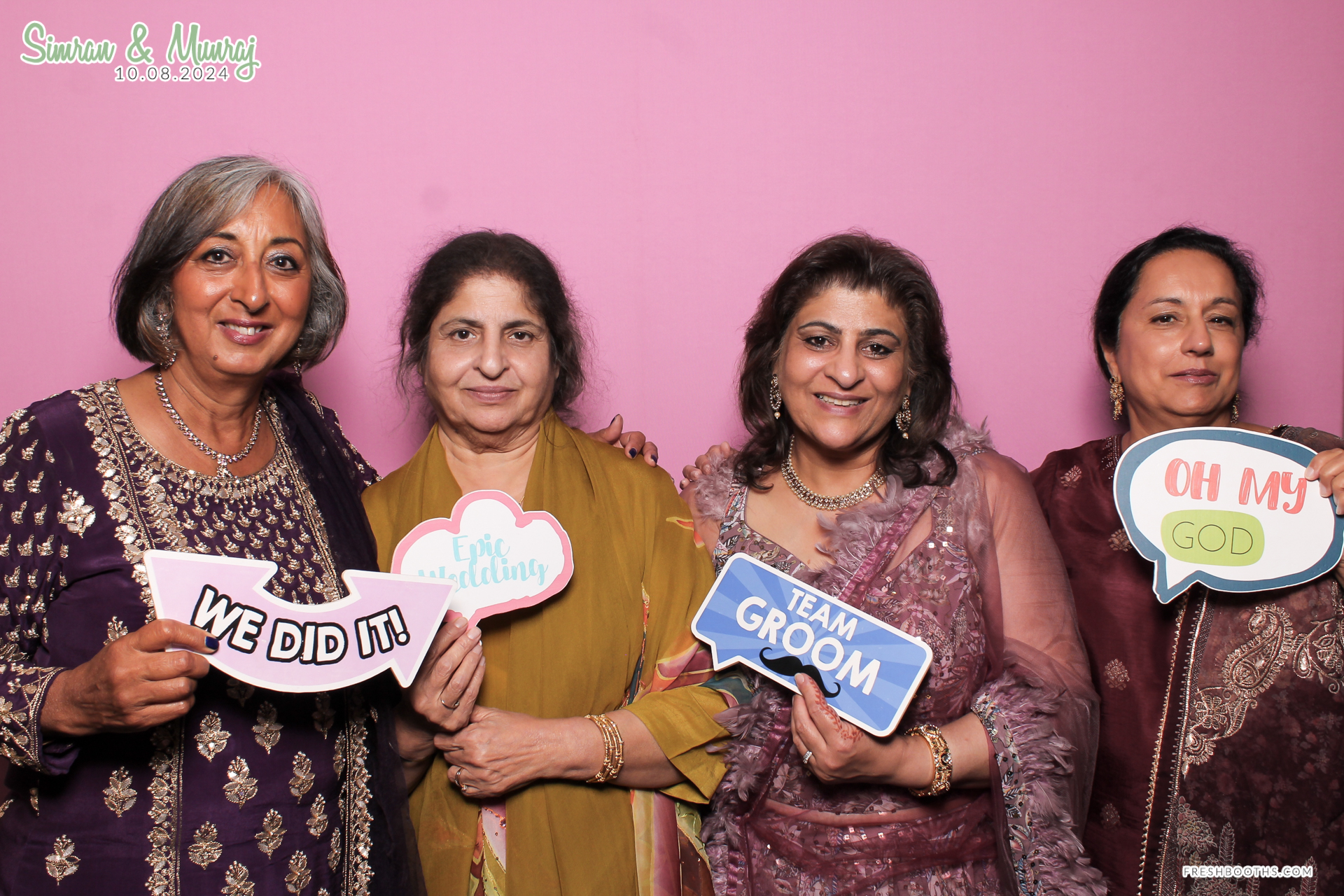Simran and Munraj x Classic Open Booth | View more photos from the event at gallery.freshbooths.com/u/FreshBooths/Simran-and-Munraj-x-Classic-Open-Booth