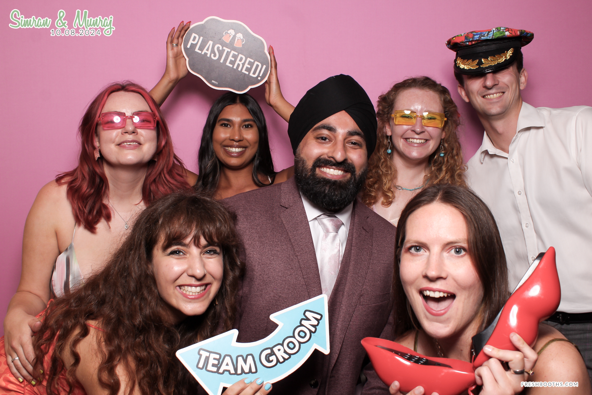 Simran and Munraj x Classic Open Booth | View more photos from the event at gallery.freshbooths.com/u/FreshBooths/Simran-and-Munraj-x-Classic-Open-Booth