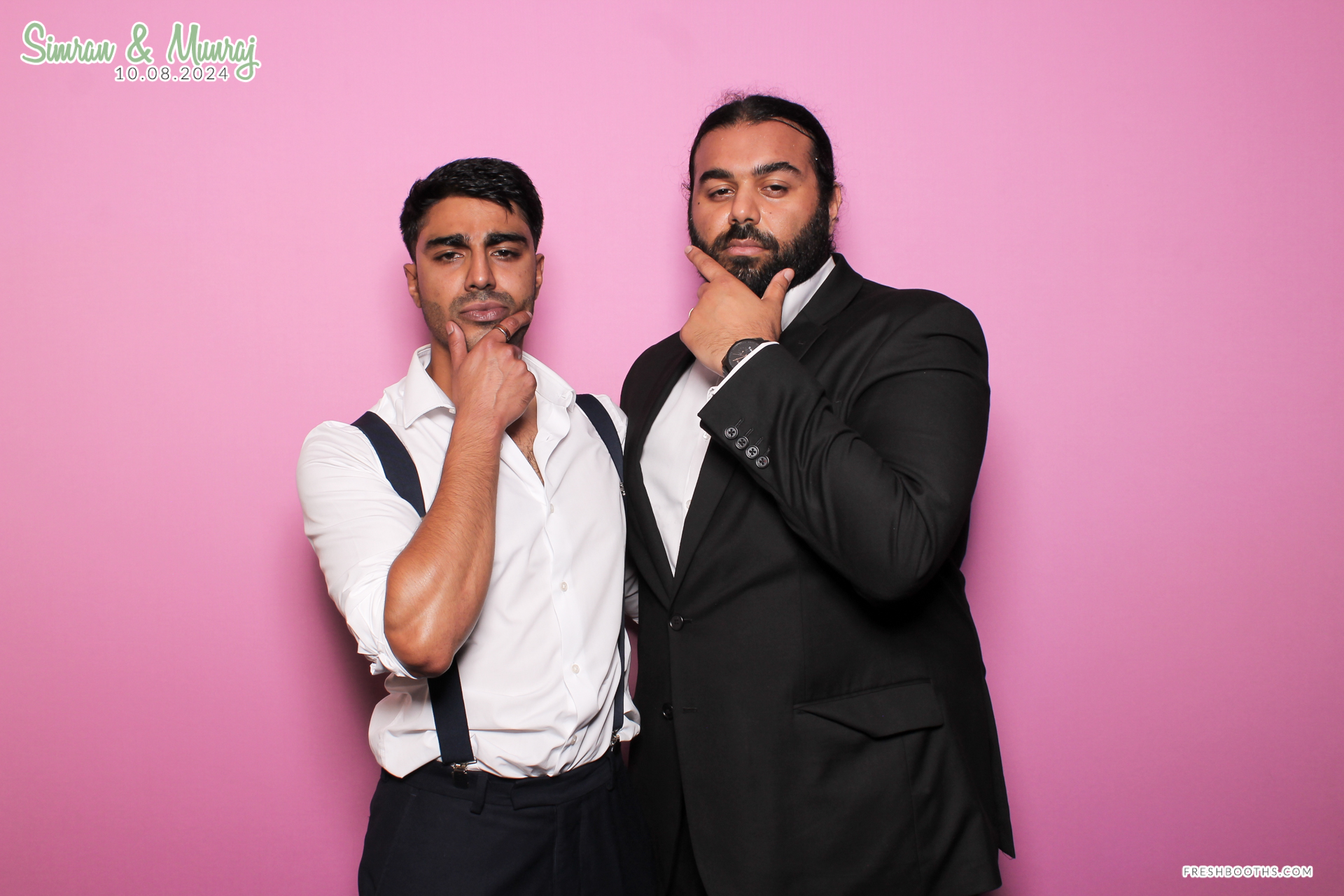 Simran and Munraj x Classic Open Booth | View more photos from the event at gallery.freshbooths.com/u/FreshBooths/Simran-and-Munraj-x-Classic-Open-Booth