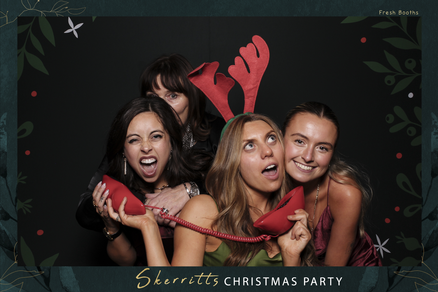 Skerritts Christmas Party 2024 | View more photos from the event at gallery.freshbooths.com/u/FreshBooths/Skerritts-Christmas-Party-2024