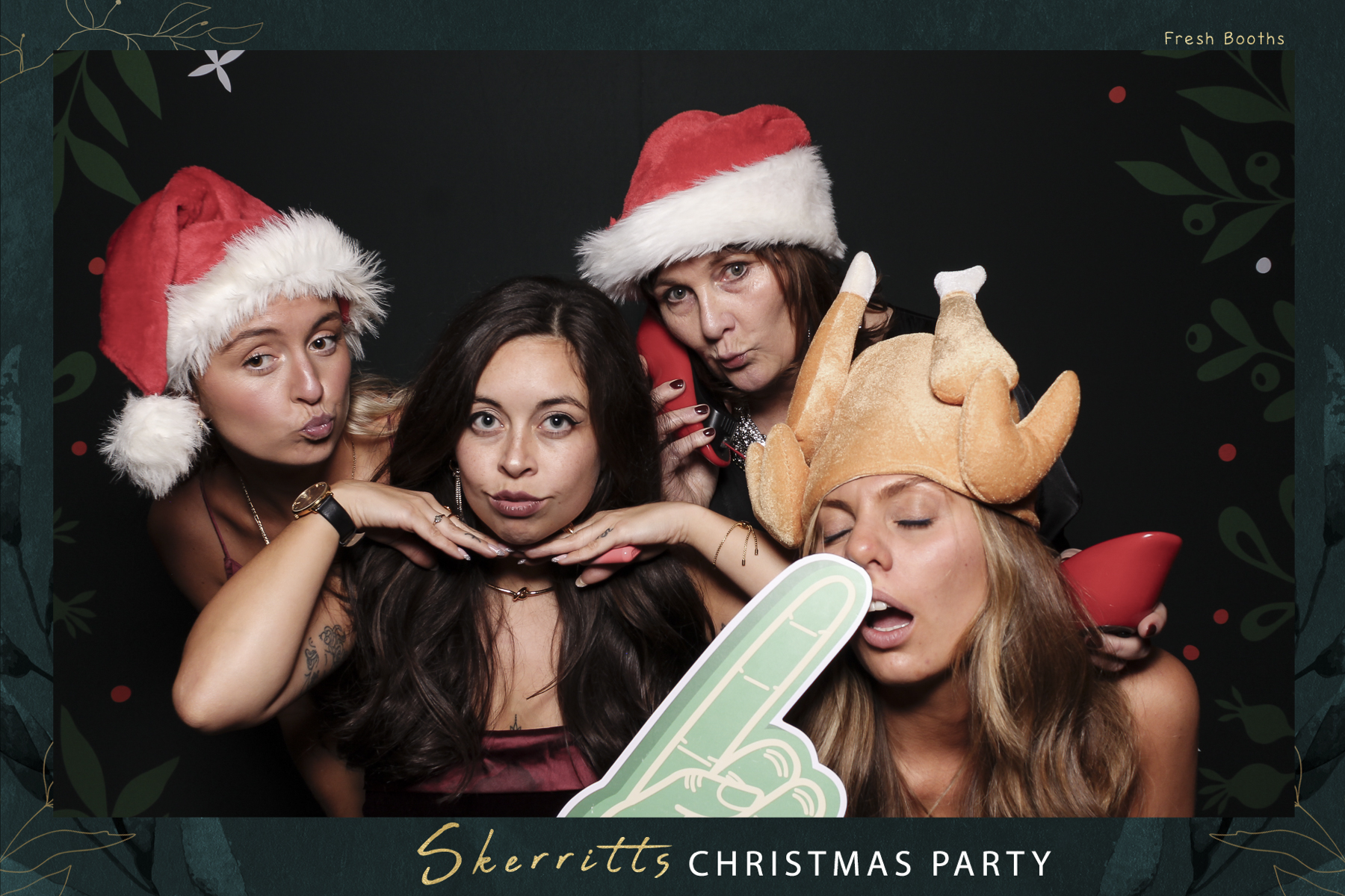Skerritts Christmas Party 2024 | View more photos from the event at gallery.freshbooths.com/u/FreshBooths/Skerritts-Christmas-Party-2024