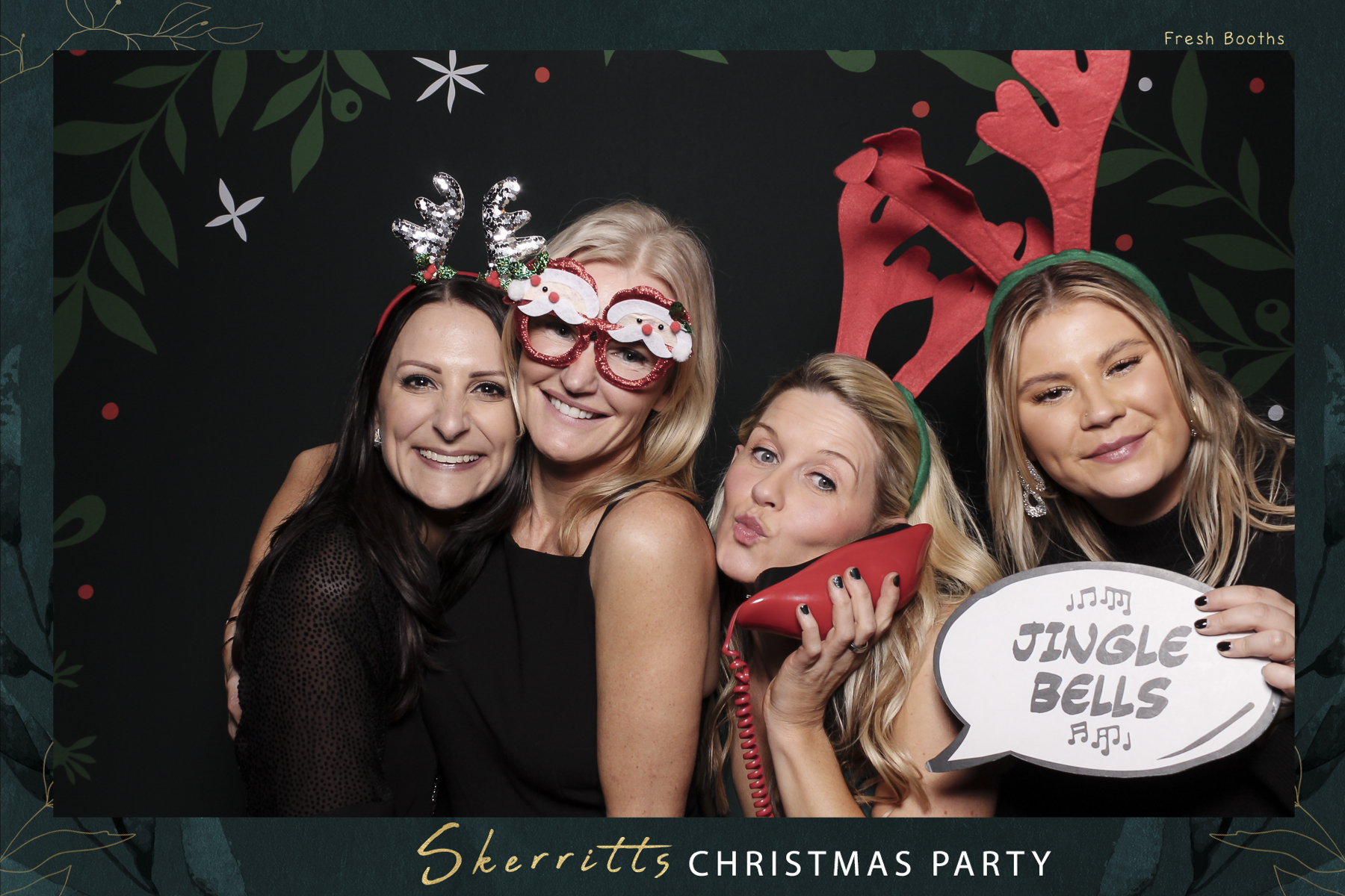 Skerritts Christmas Party 2024 | View more photos from the event at gallery.freshbooths.com/u/FreshBooths/Skerritts-Christmas-Party-2024