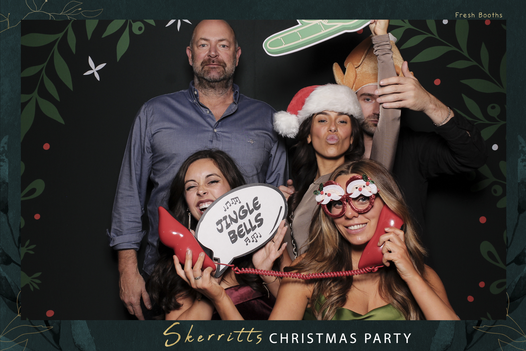 Skerritts Christmas Party 2024 | View more photos from the event at gallery.freshbooths.com/u/FreshBooths/Skerritts-Christmas-Party-2024