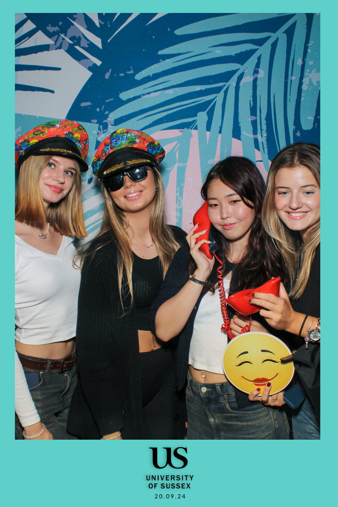 University of Sussex Welcome Event 2024 | View more photos from the event at gallery.freshbooths.com/u/FreshBooths/University-of-Sussex-Welcome-Event-2024