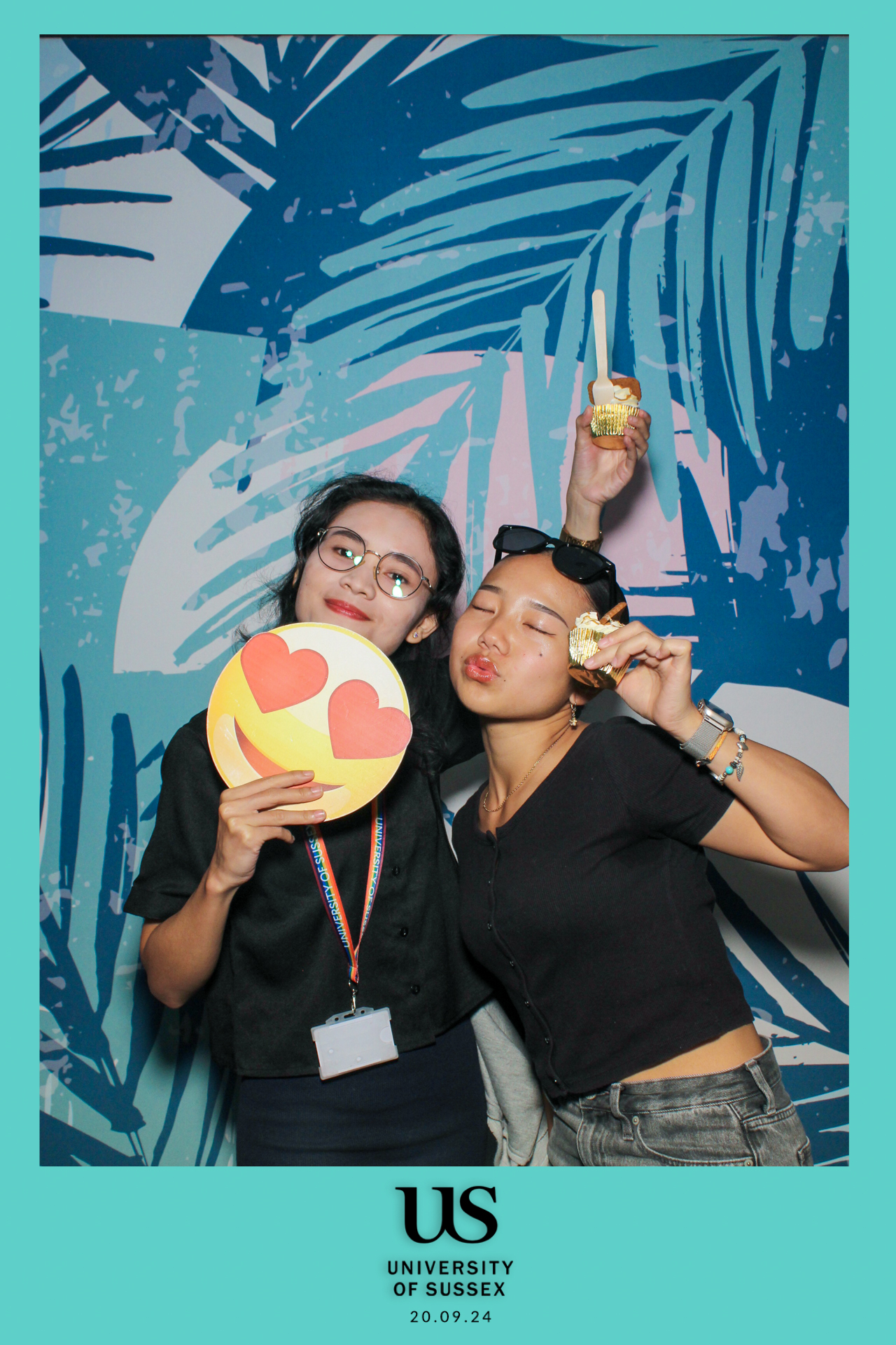 University of Sussex Welcome Event 2024 | View more photos from the event at gallery.freshbooths.com/u/FreshBooths/University-of-Sussex-Welcome-Event-2024