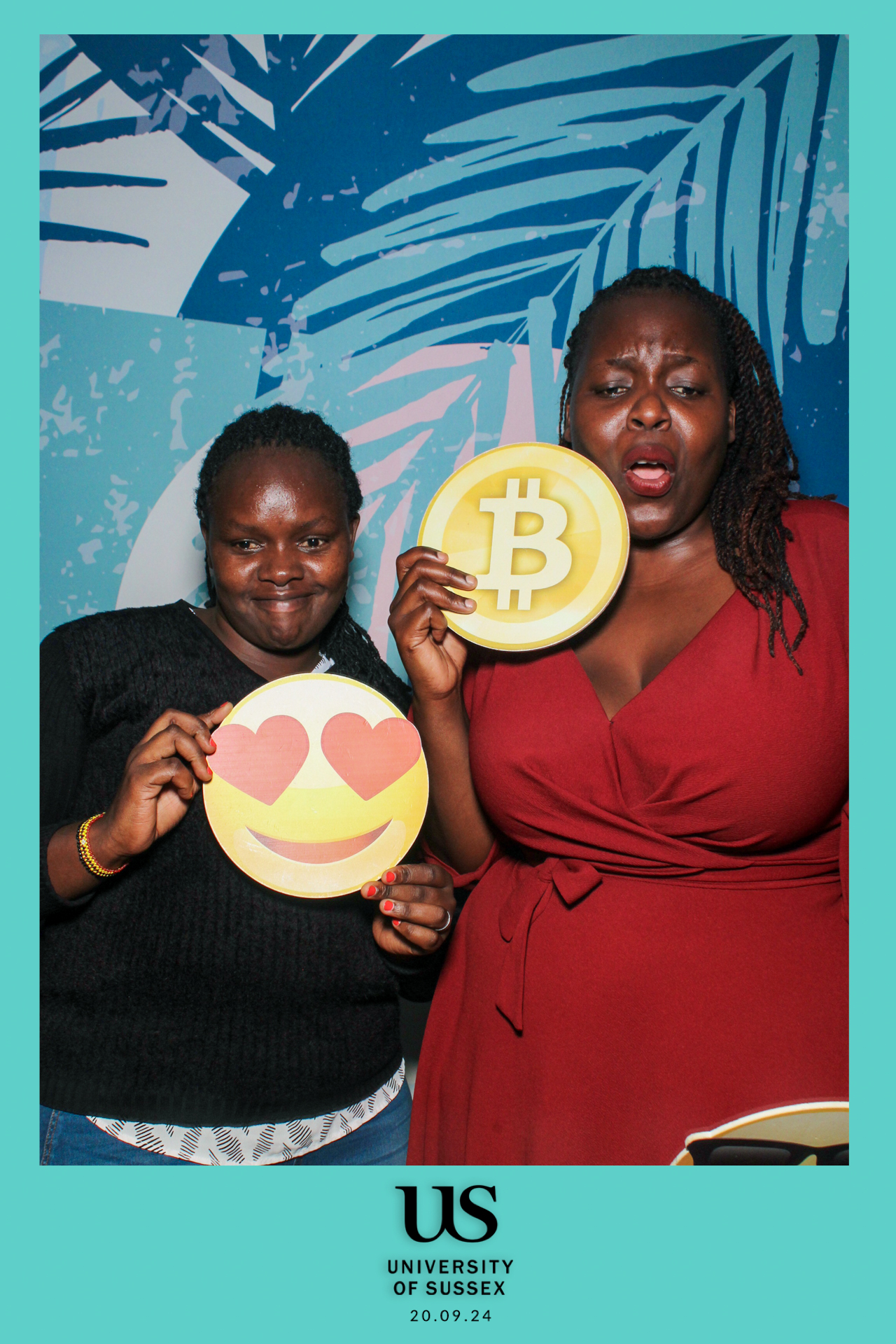 University of Sussex Welcome Event 2024 | View more photos from the event at gallery.freshbooths.com/u/FreshBooths/University-of-Sussex-Welcome-Event-2024